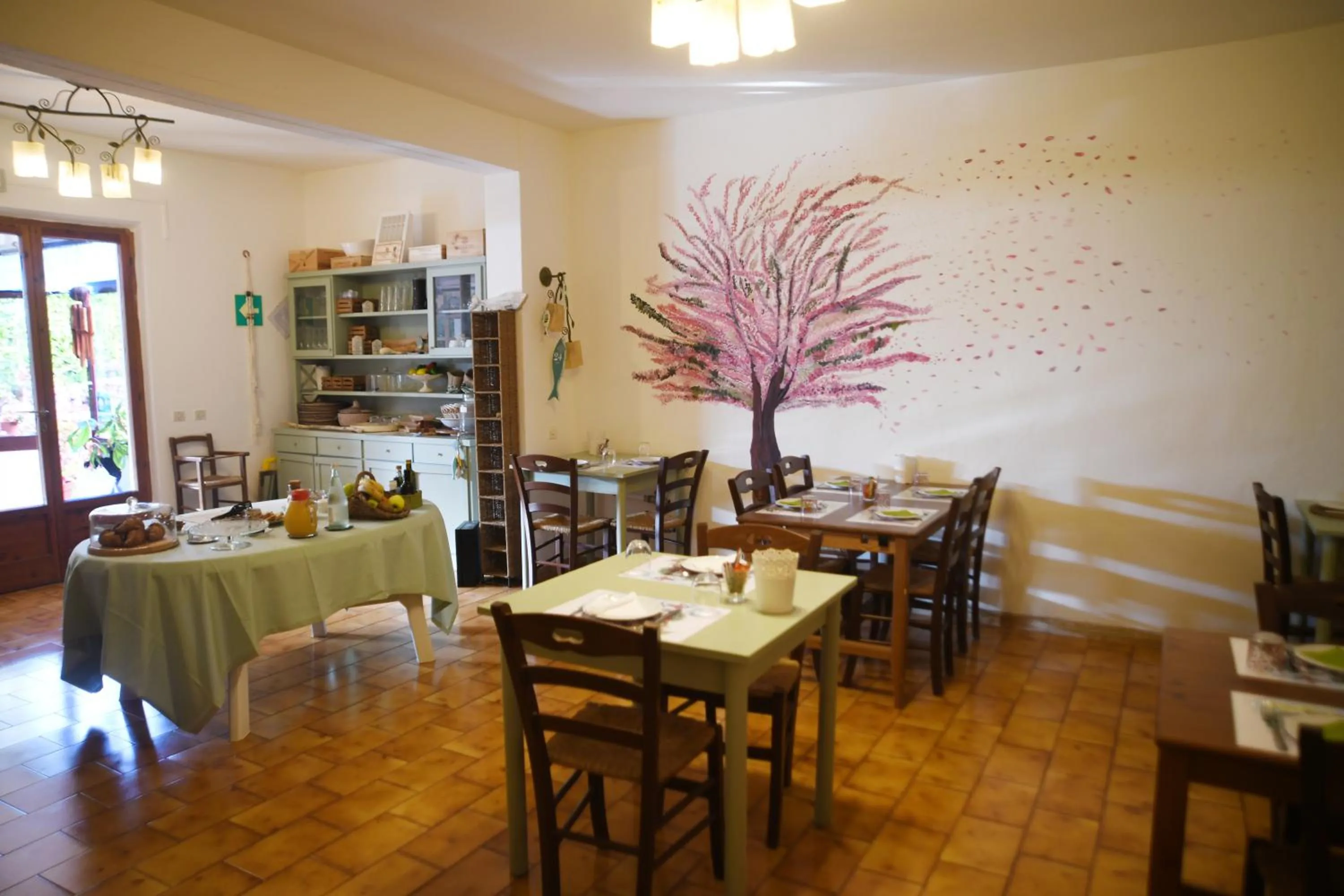 Breakfast in Villa Gaia