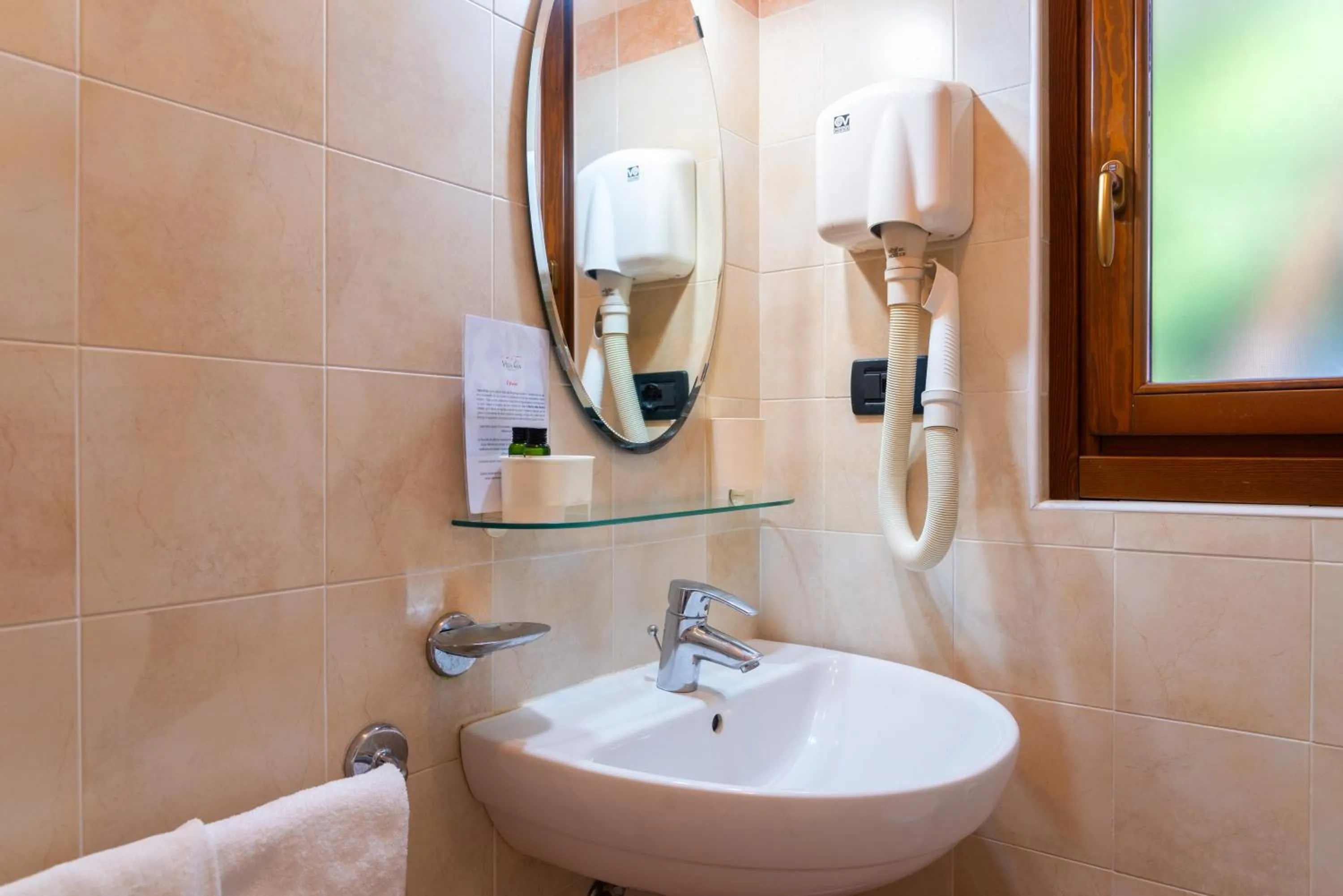 Bathroom in Villa Gaia