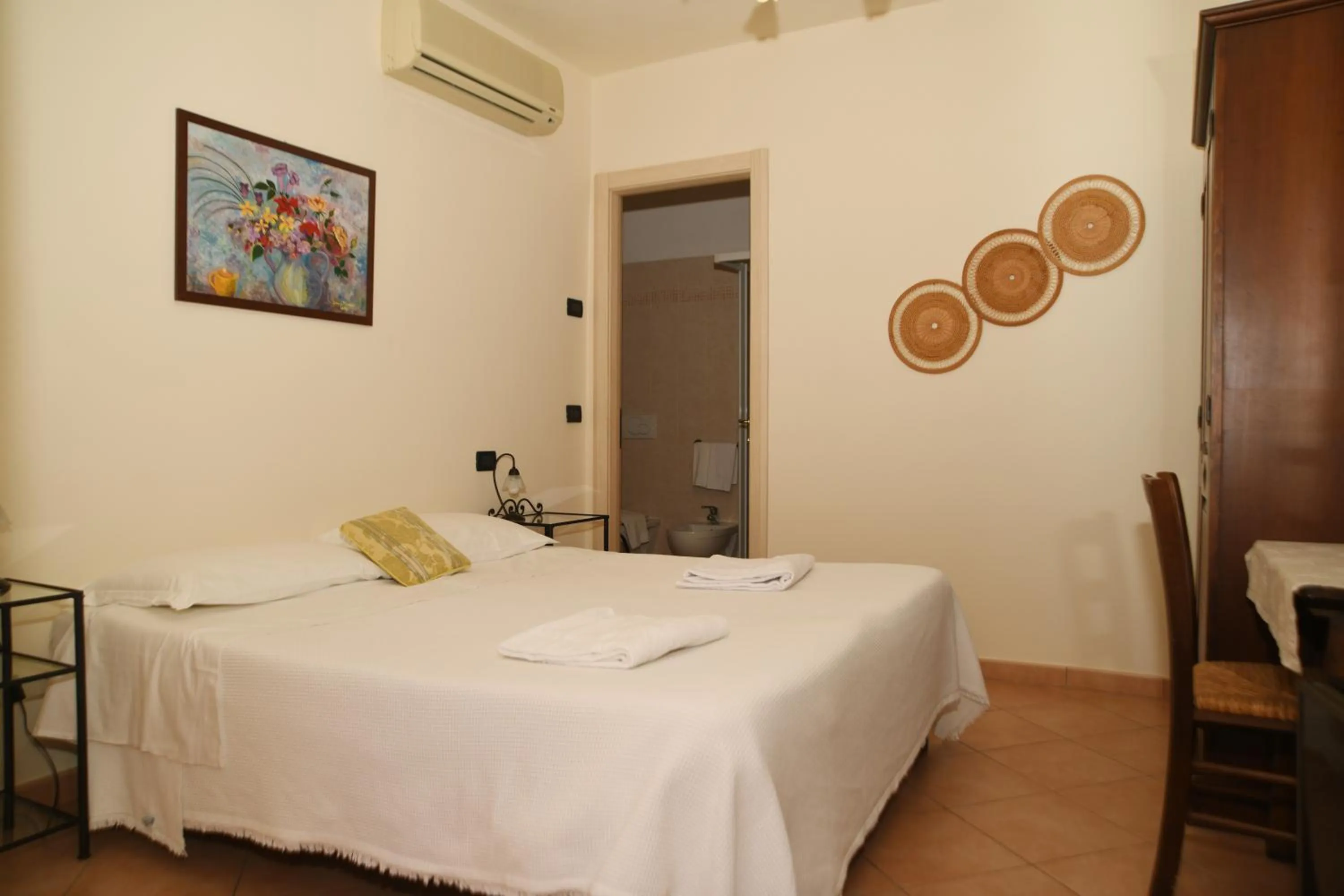 Bedroom, Bed in Villa Gaia