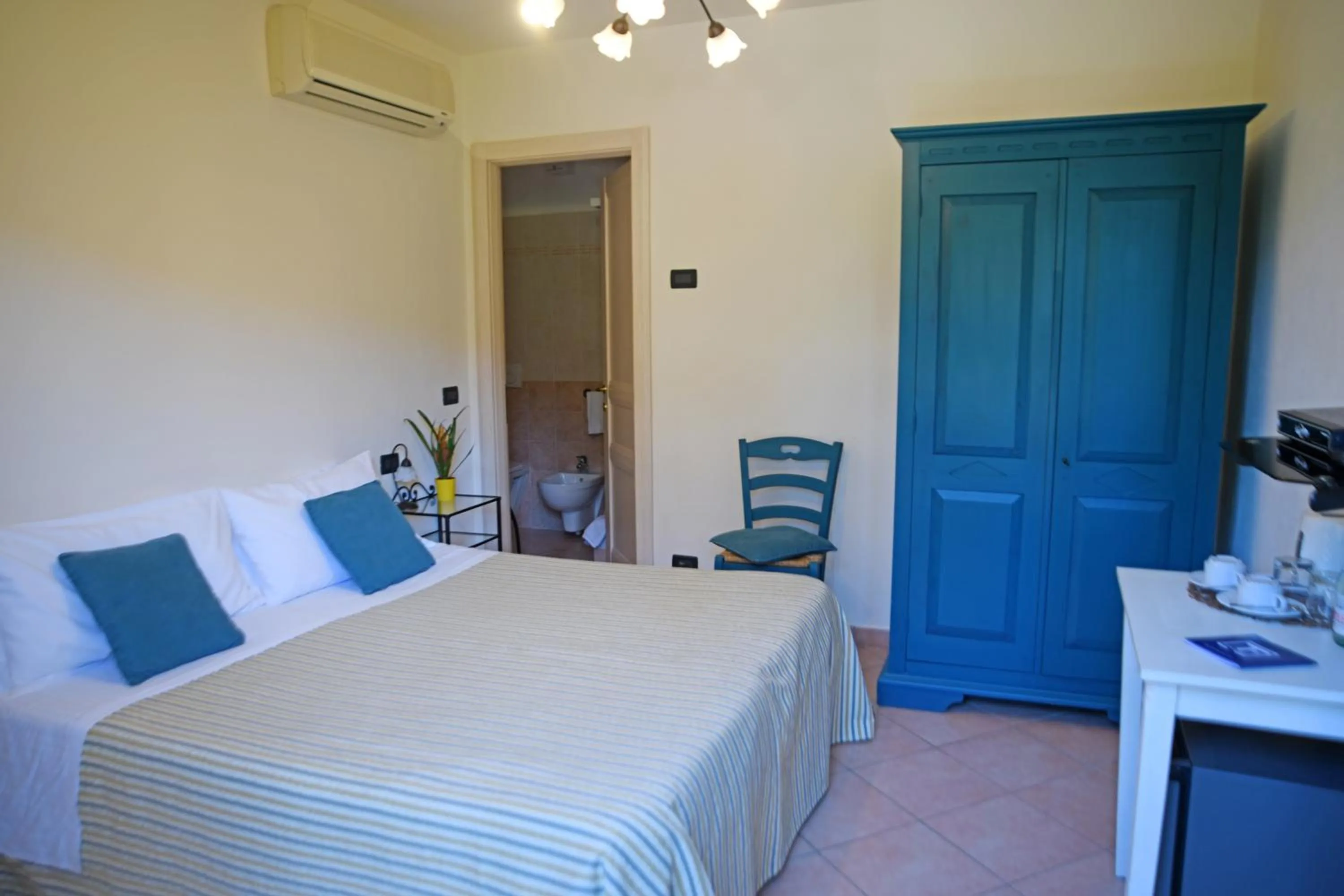 Bedroom, Bed in Villa Gaia