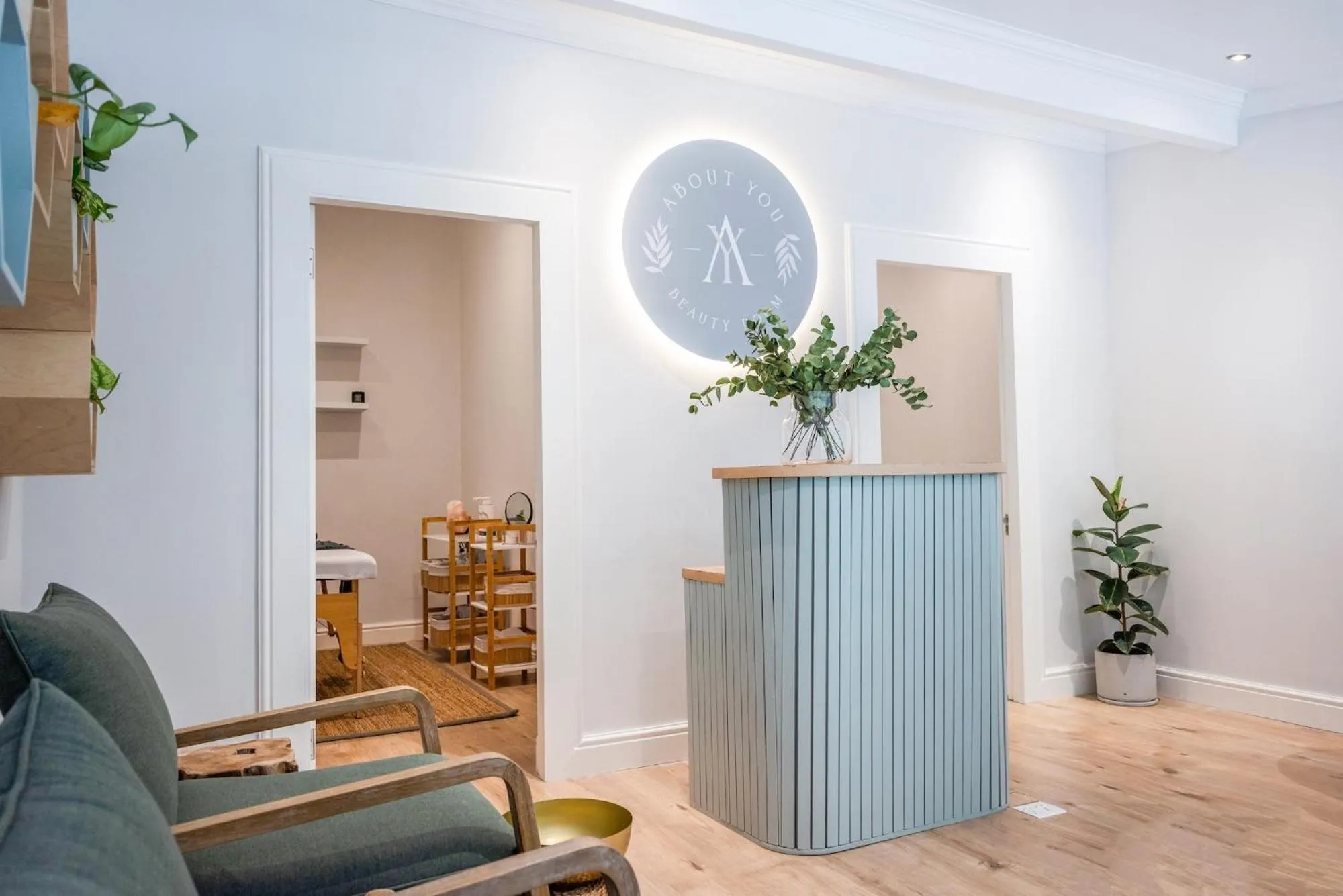 Massage in Hout & About Guest House