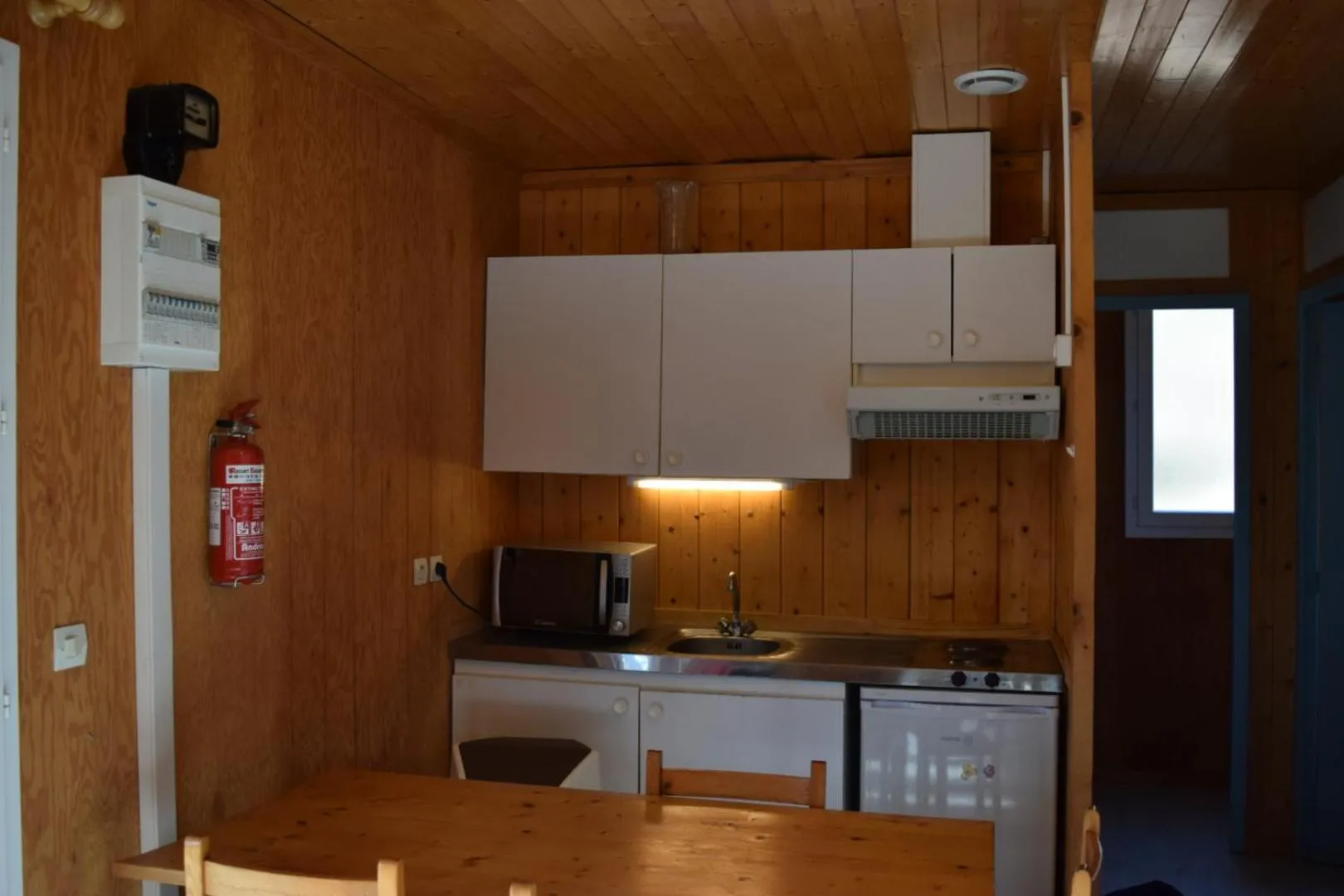Kitchen or kitchenette in Camping - Village Vacances du Lac