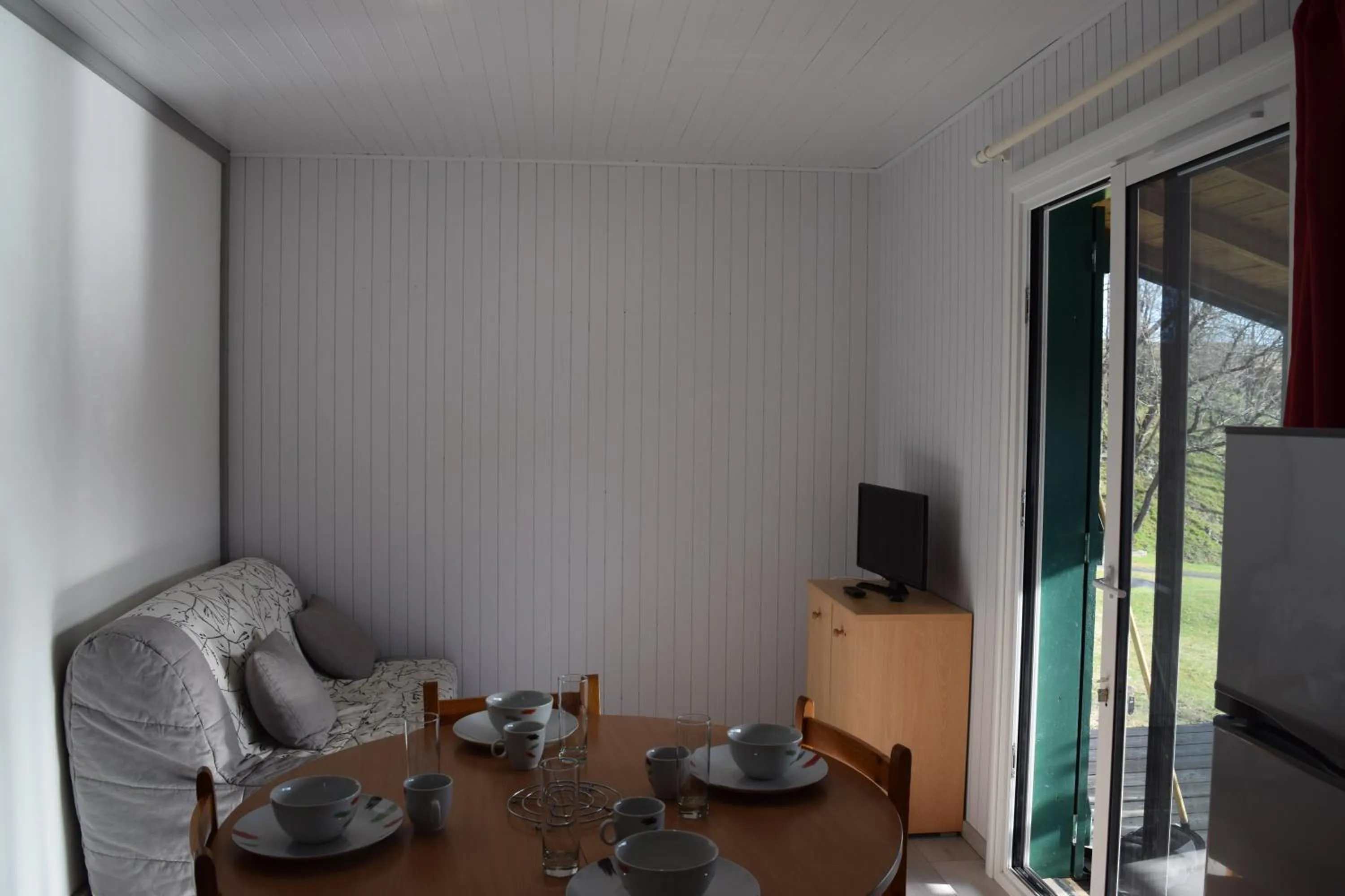 Living room in Camping - Village Vacances du Lac