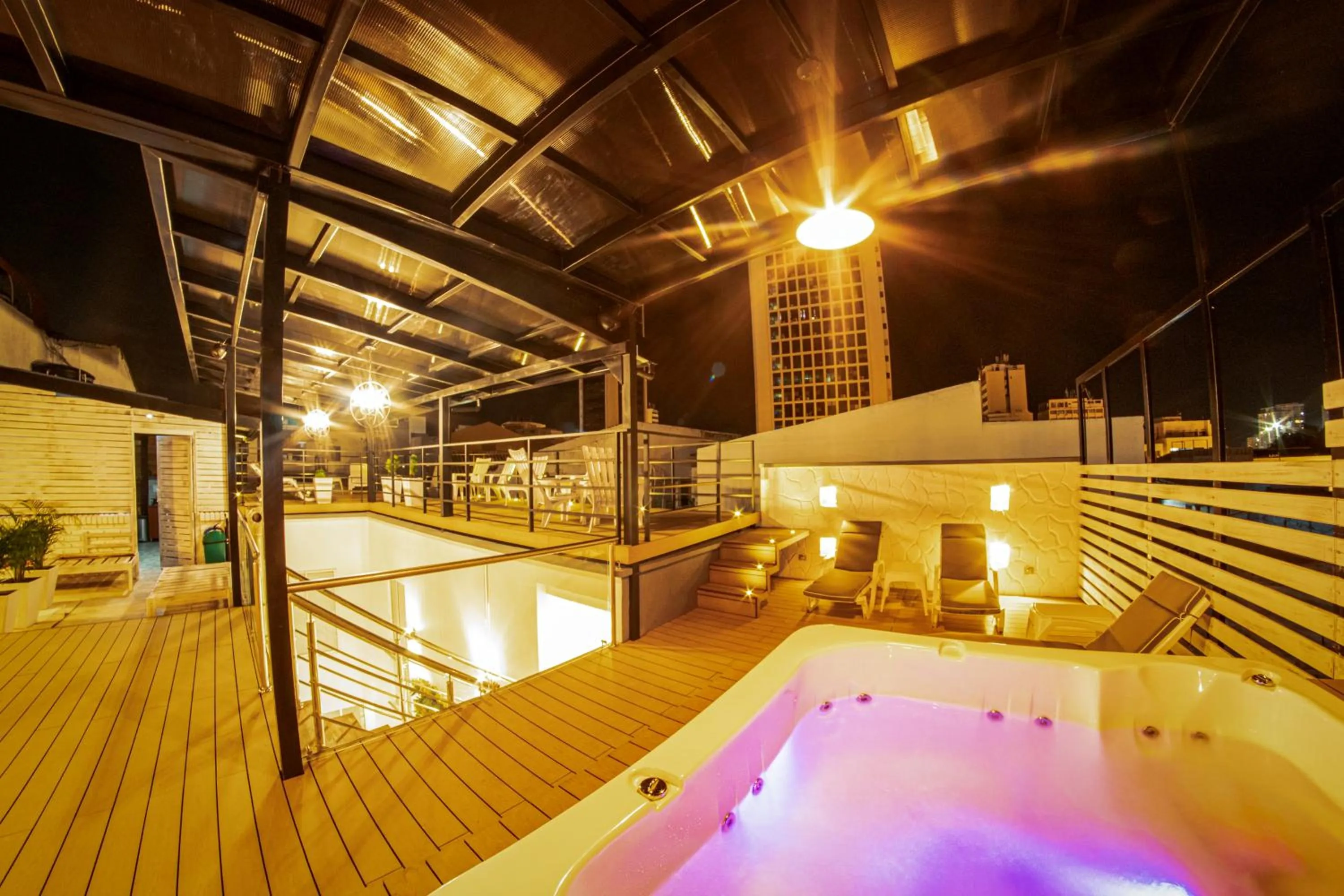 Hot Tub in Casa Amanzi Cartagena by Bernalo Hotels