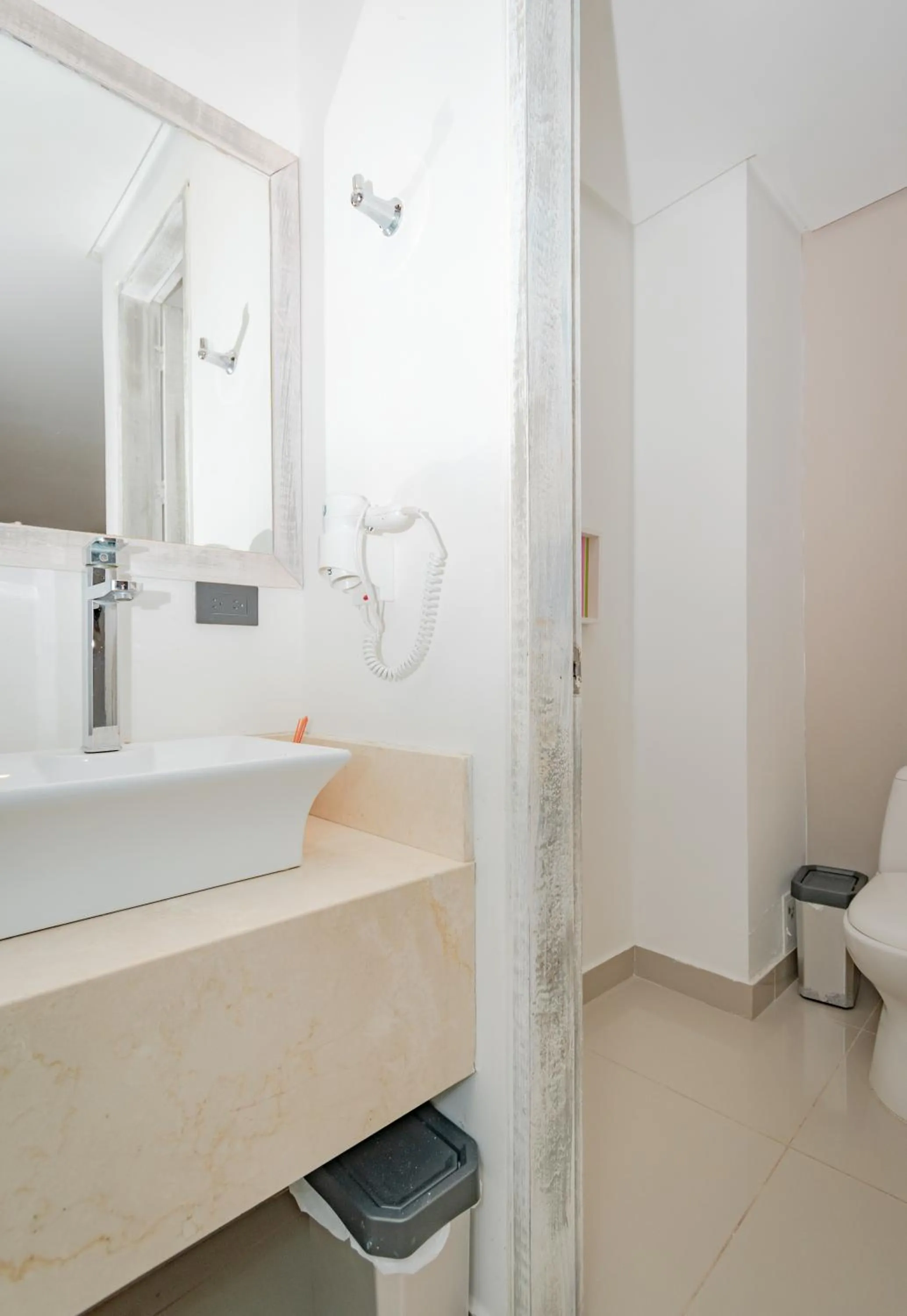 Bathroom in Casa Amanzi Cartagena by Bernalo Hotels