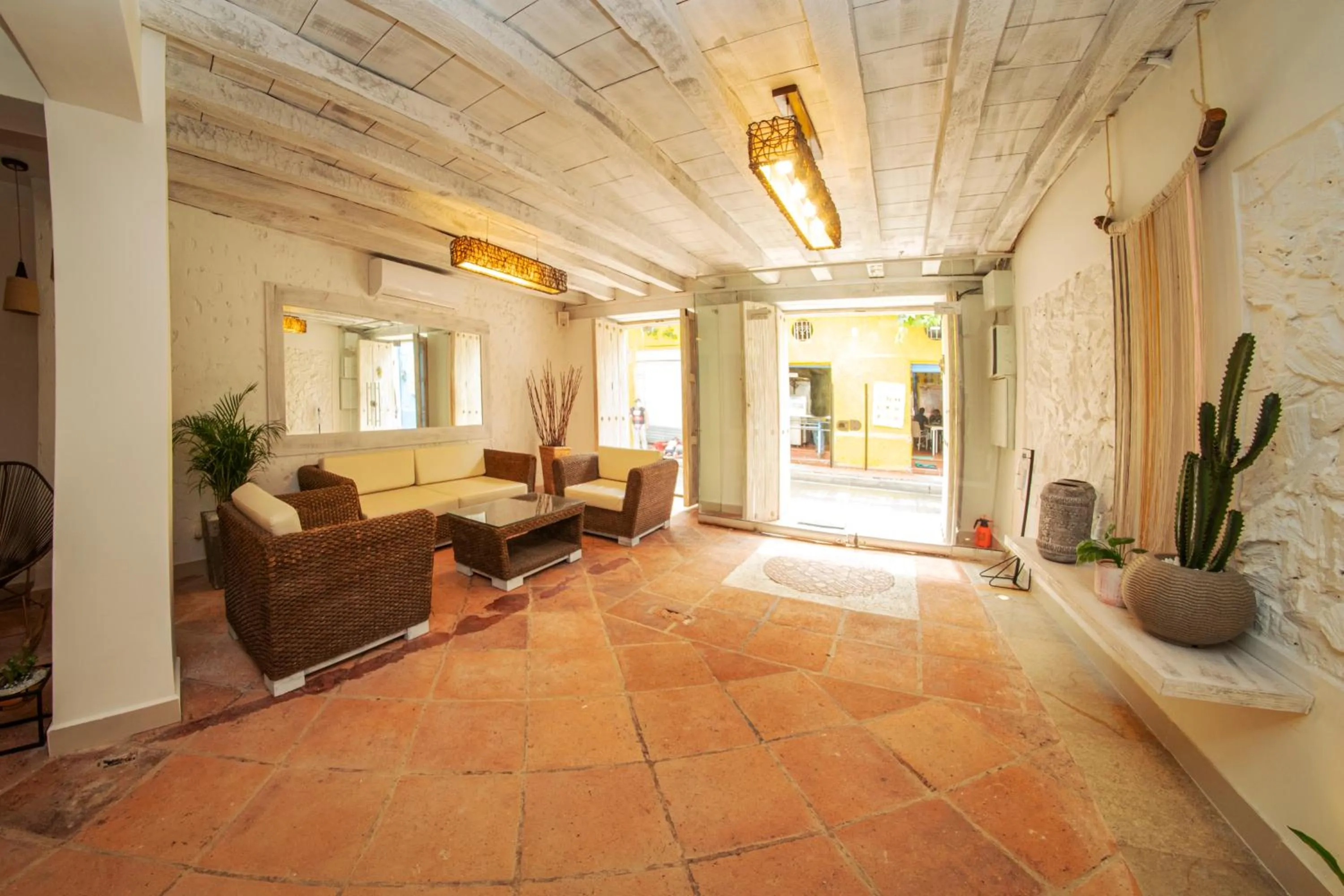 Lobby or reception in Casa Amanzi Cartagena by Bernalo Hotels