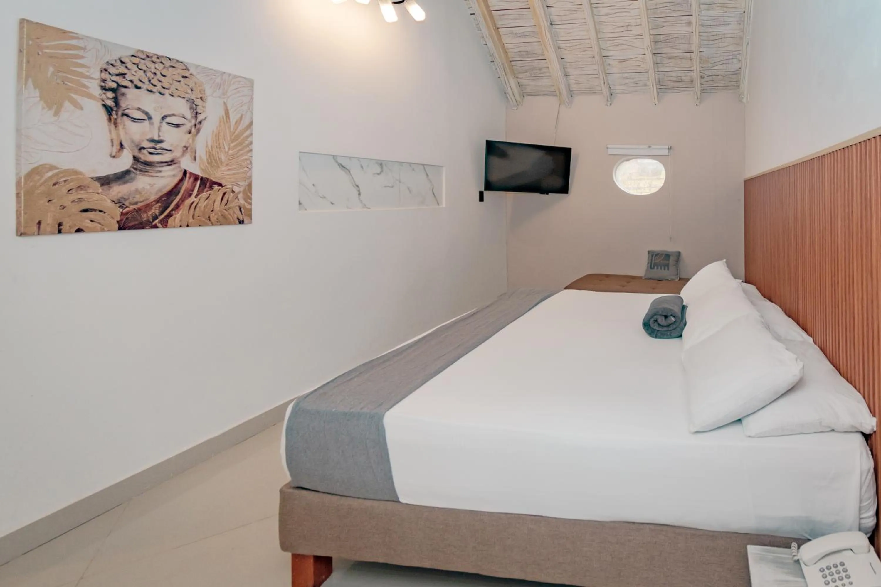 Bed in Casa Amanzi Cartagena by Bernalo Hotels