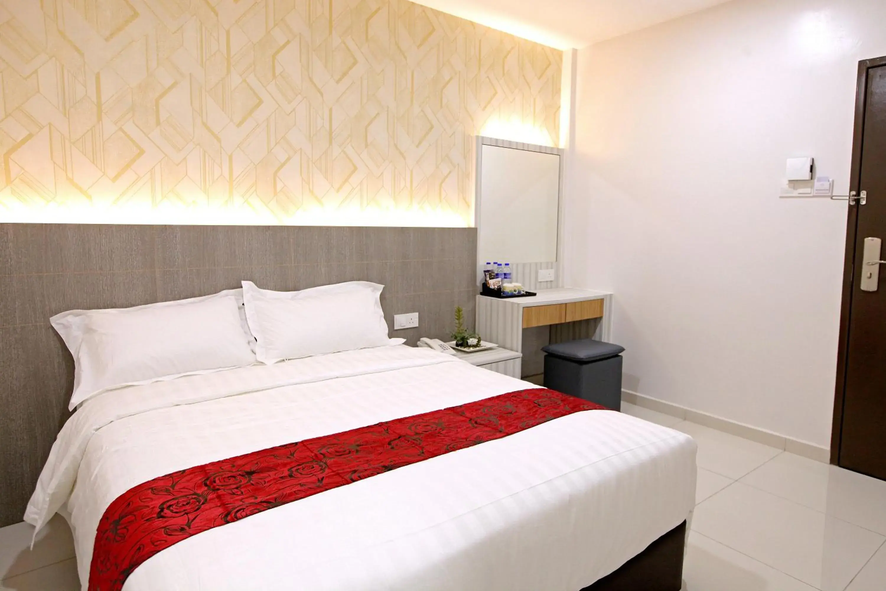 Bedroom, Bed in B&L HOTEl Bedroom, Bed in B&L HOTEl