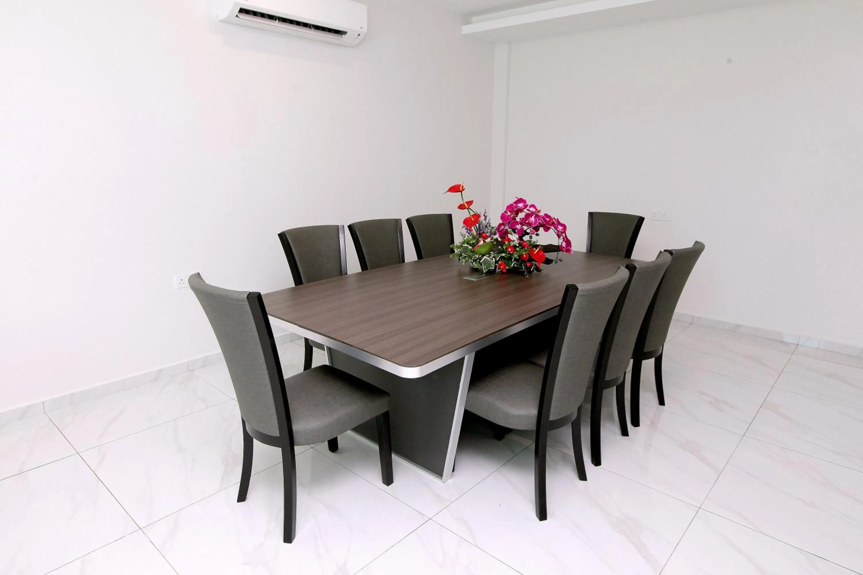 Meeting/conference room in B&L HOTEl