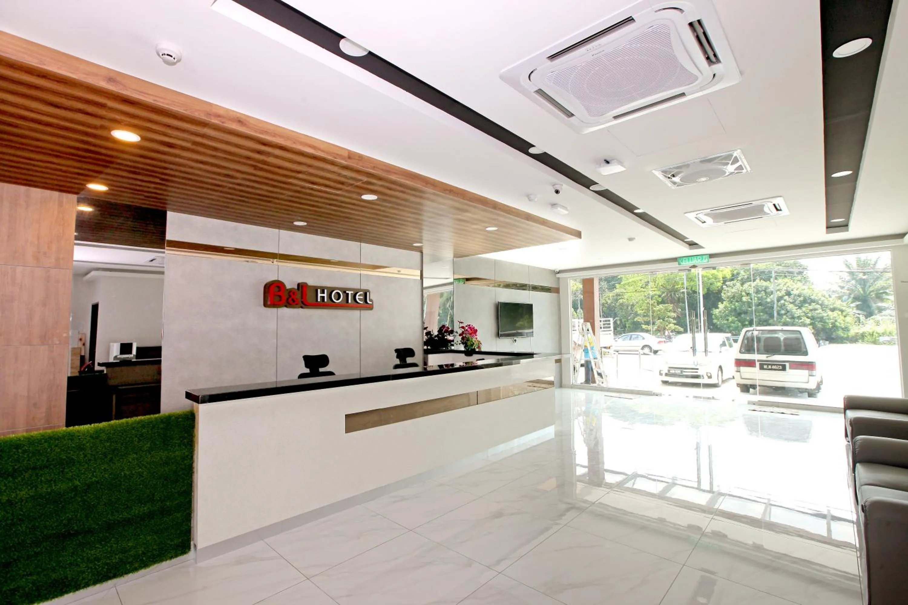 Lobby or reception in B&L HOTEl