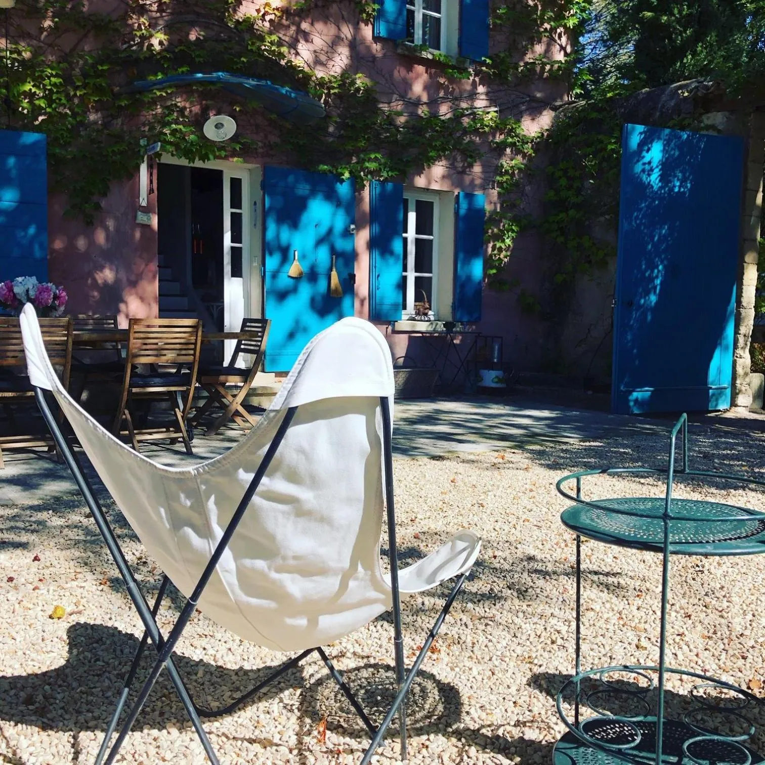 Patio in Le Mas de la Sorgue