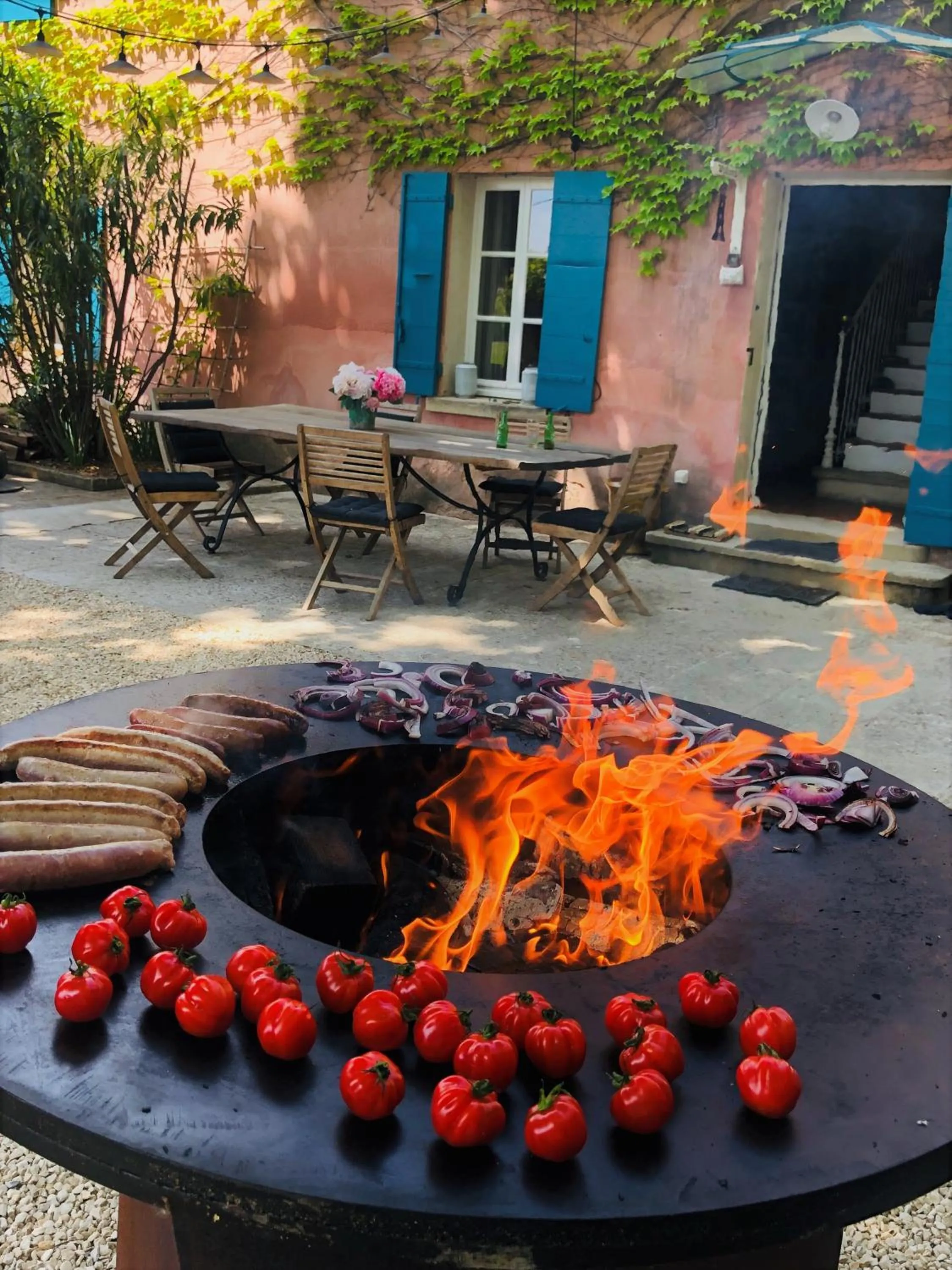 Restaurant/places to eat in Le Mas de la Sorgue