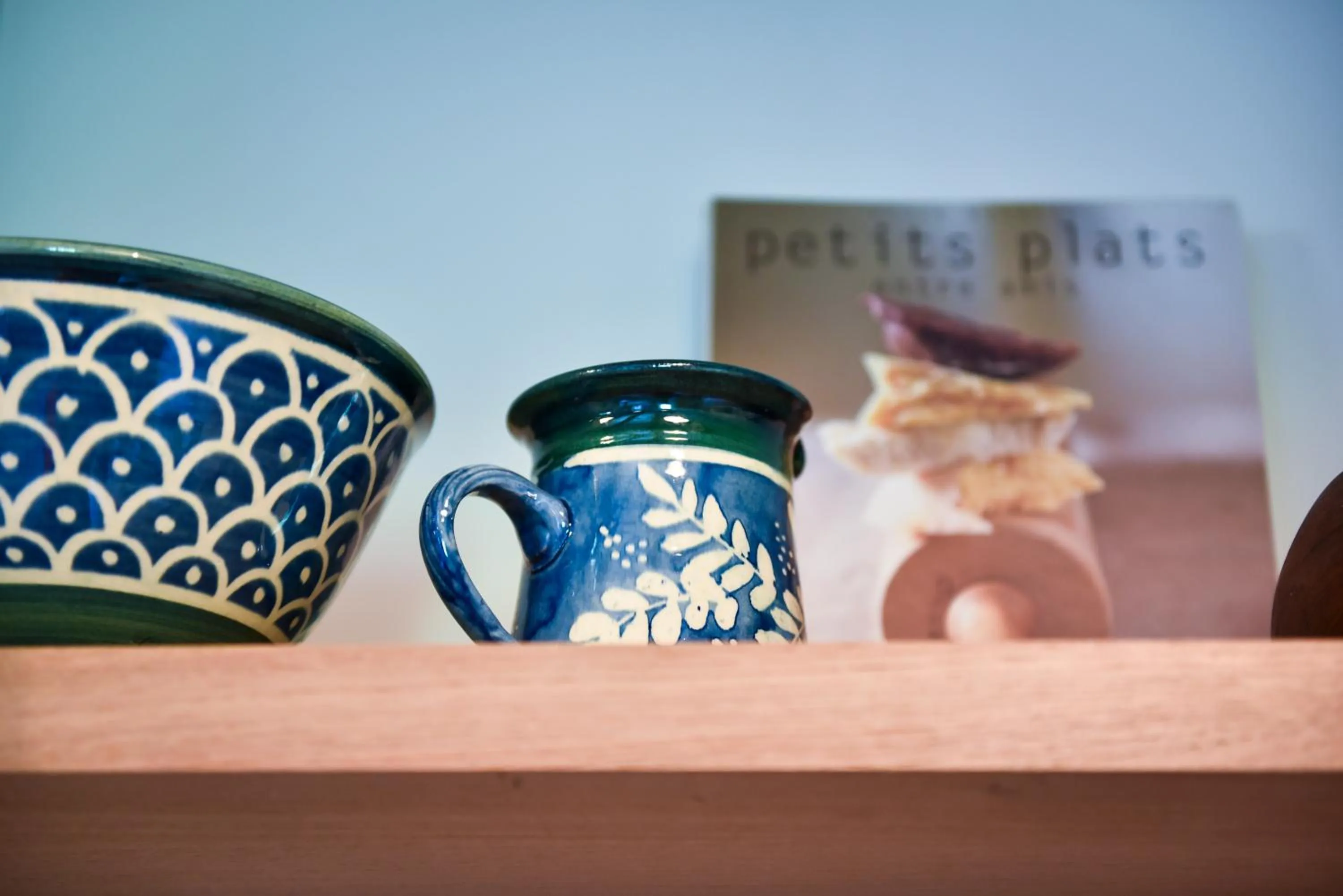 Decorative detail in Le Mas de la Sorgue