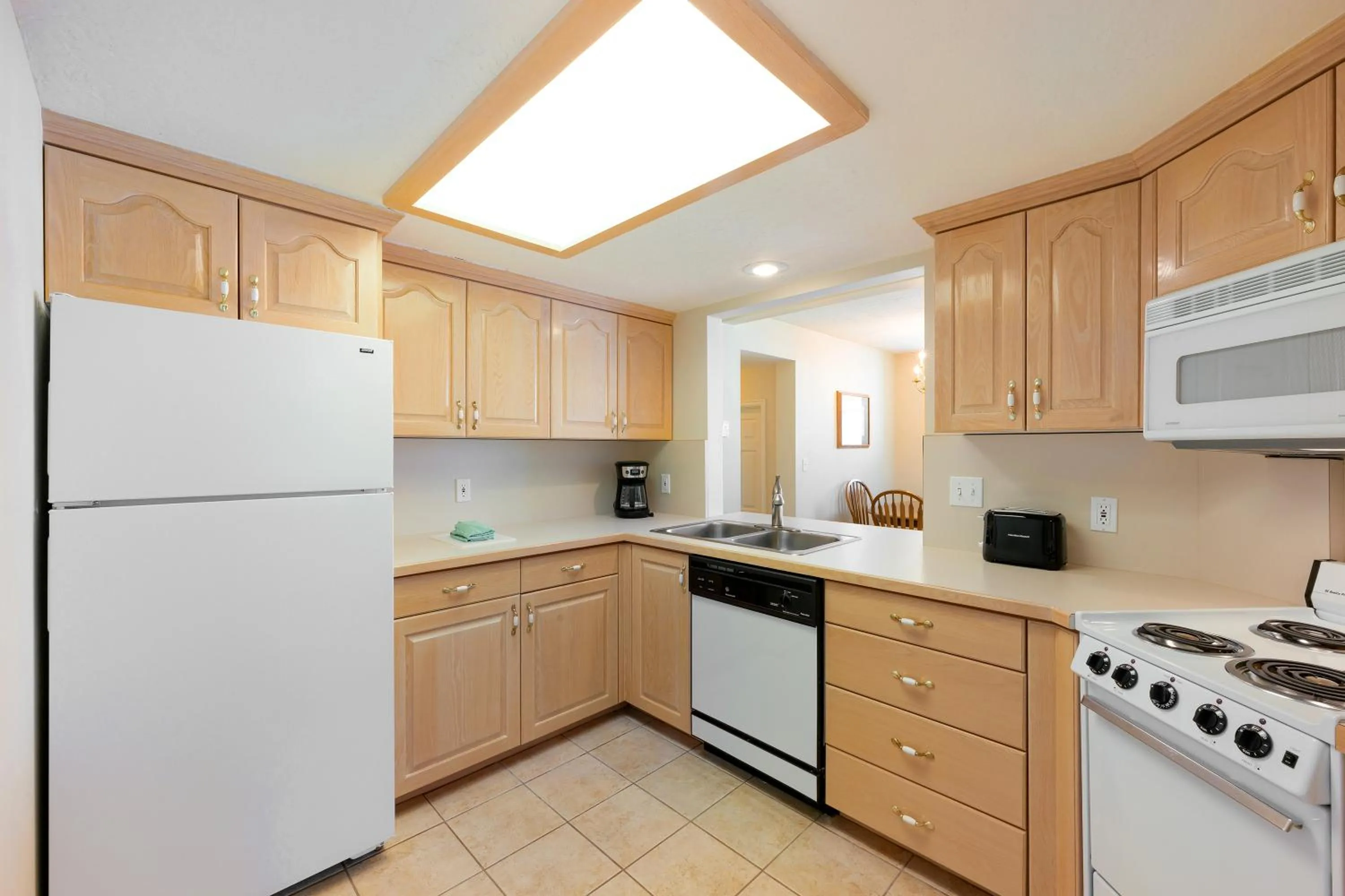 Kitchen or kitchenette in The Kimball at Temple Square