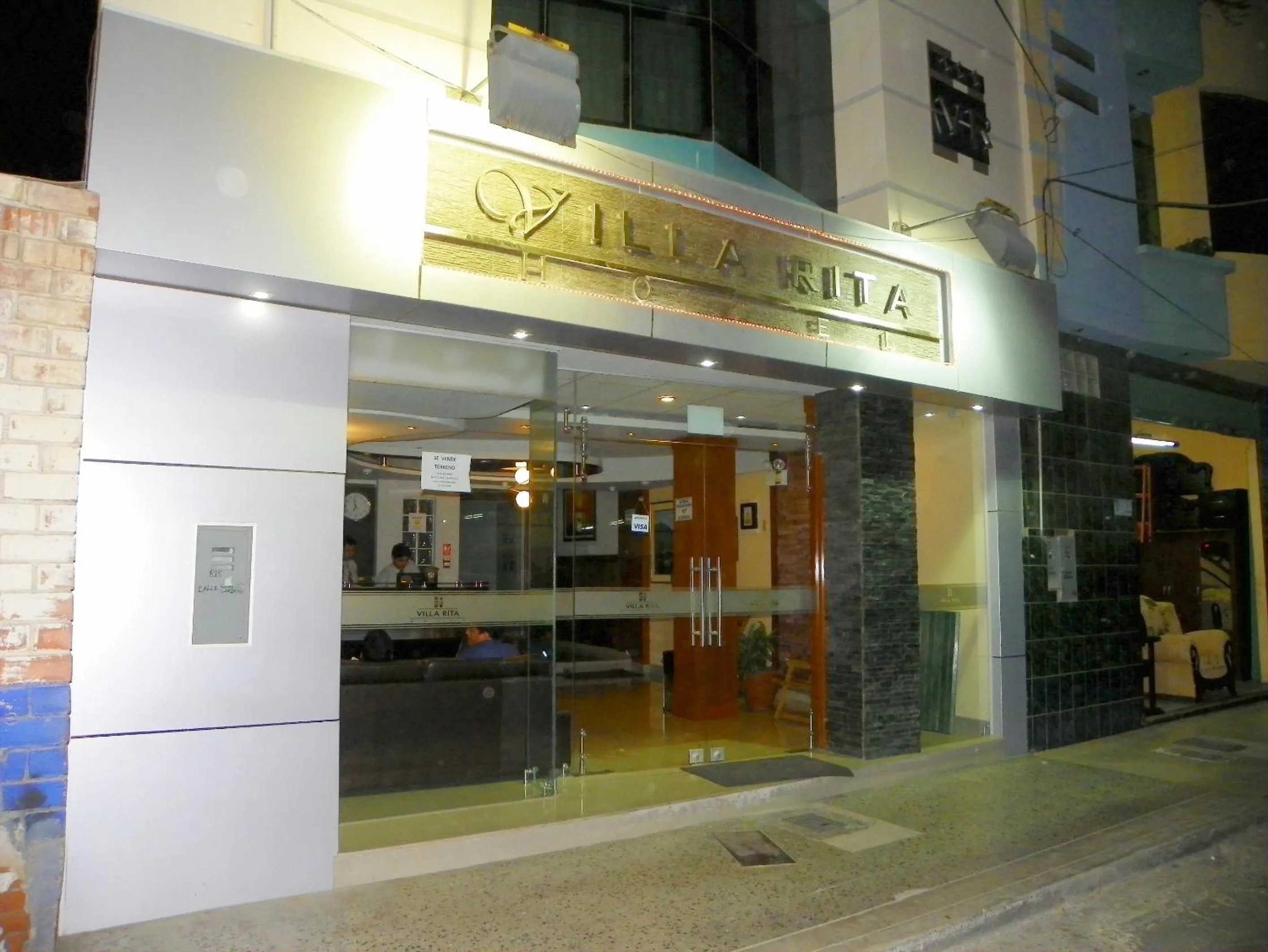Facade/entrance in Hotel Villa Rita Chiclayo