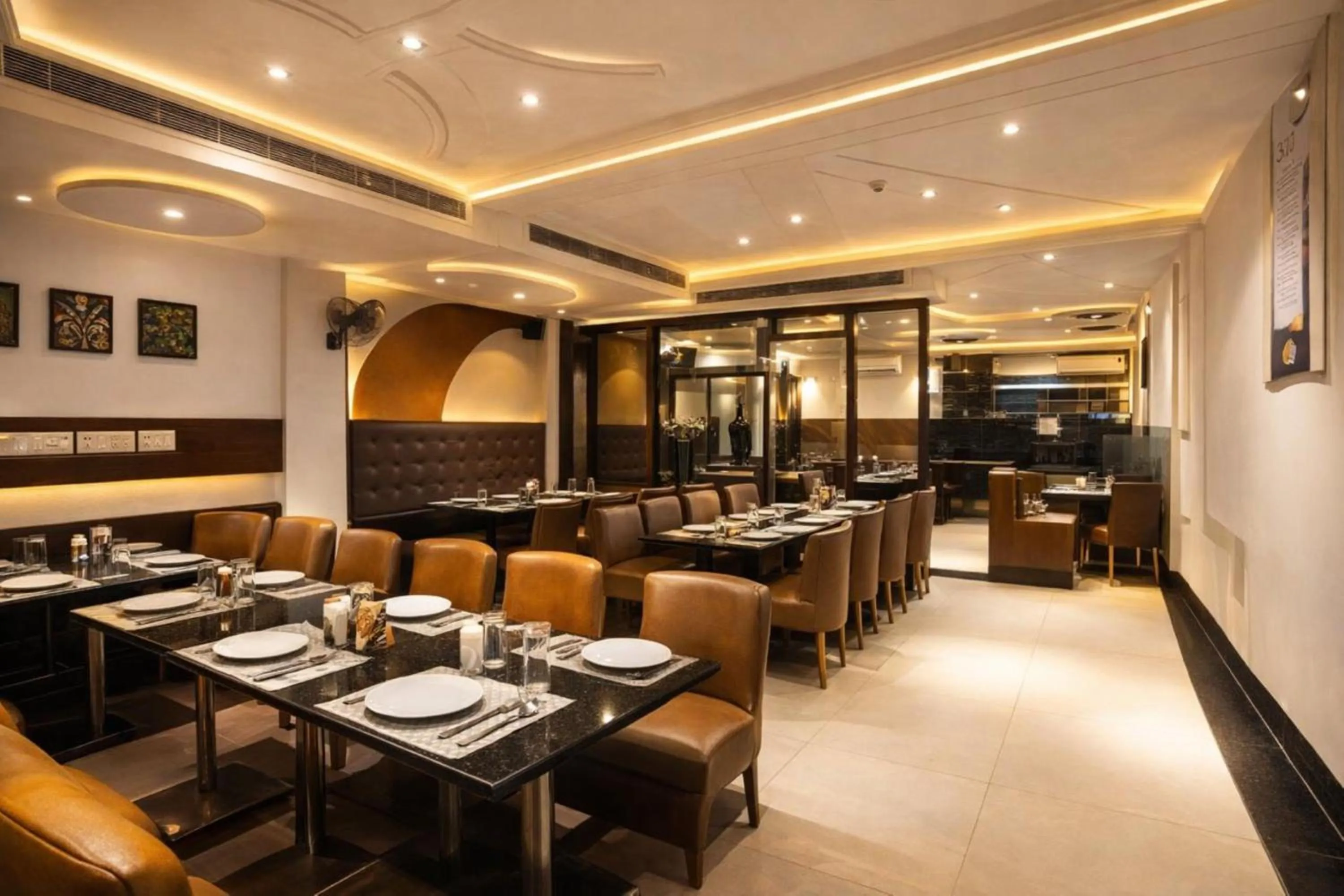 Restaurant/places to eat in Hotel Star By Star Group- Near Delhi Airport