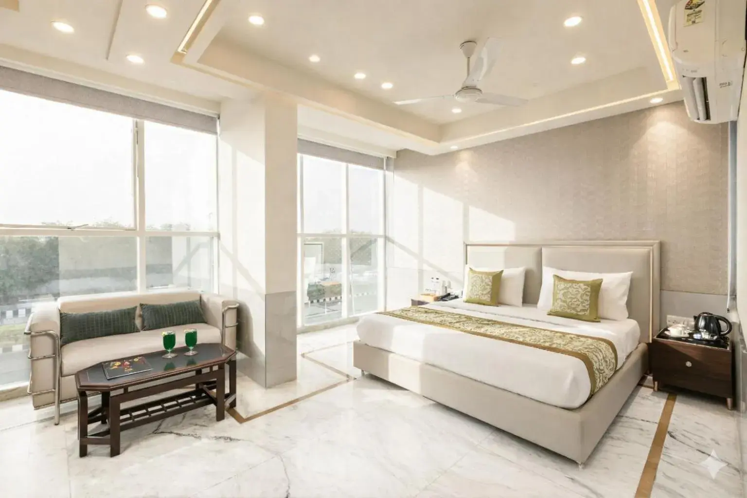 Classic Room in Hotel Star By Star Group- Near Delhi Airport Classic Room in Hotel Star By Star Group- Near Delhi Airport