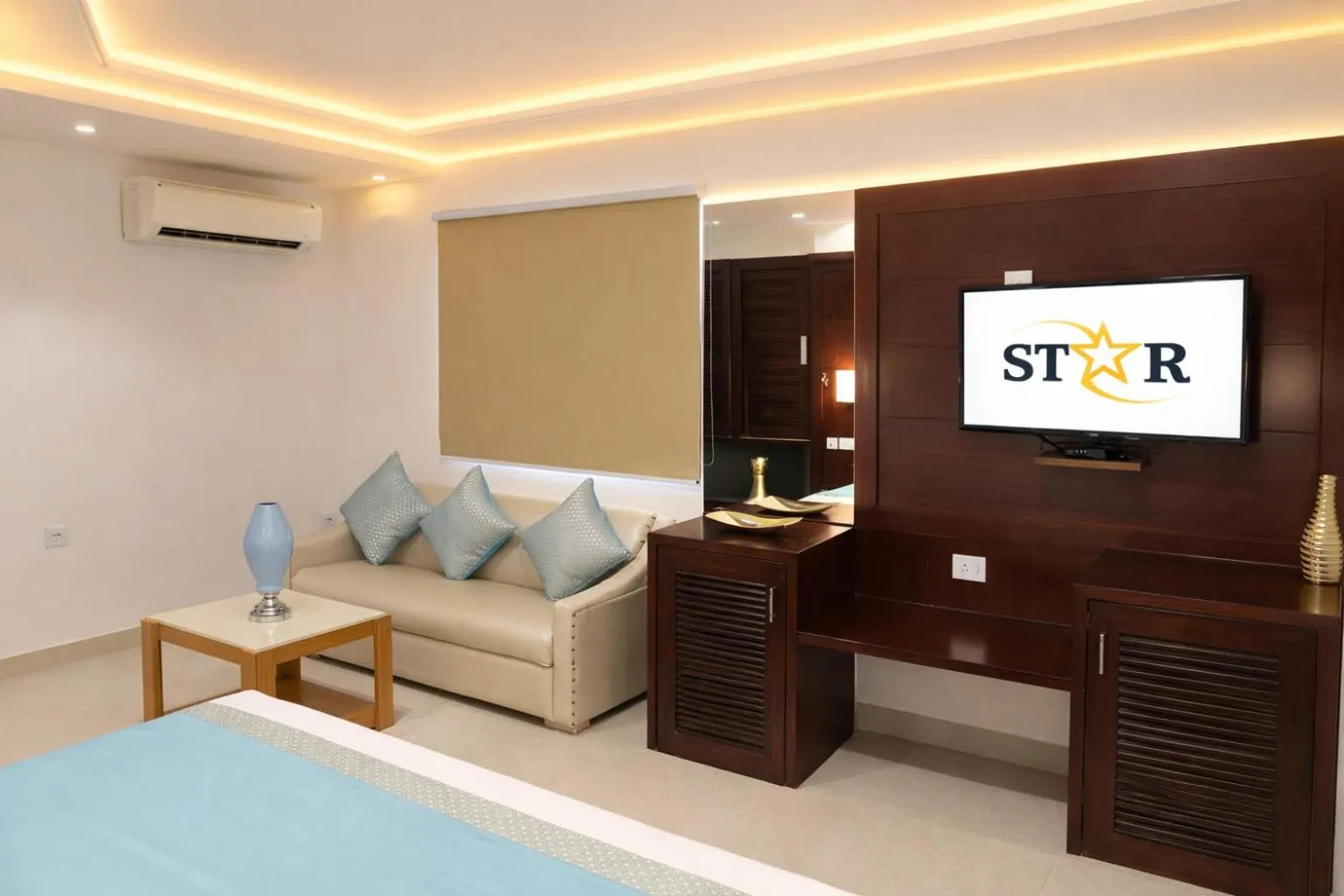 Seating area, Bed in Hotel Star By Star Group- Near Delhi Airport