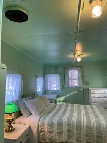 Bed in Glacier Haven Inn