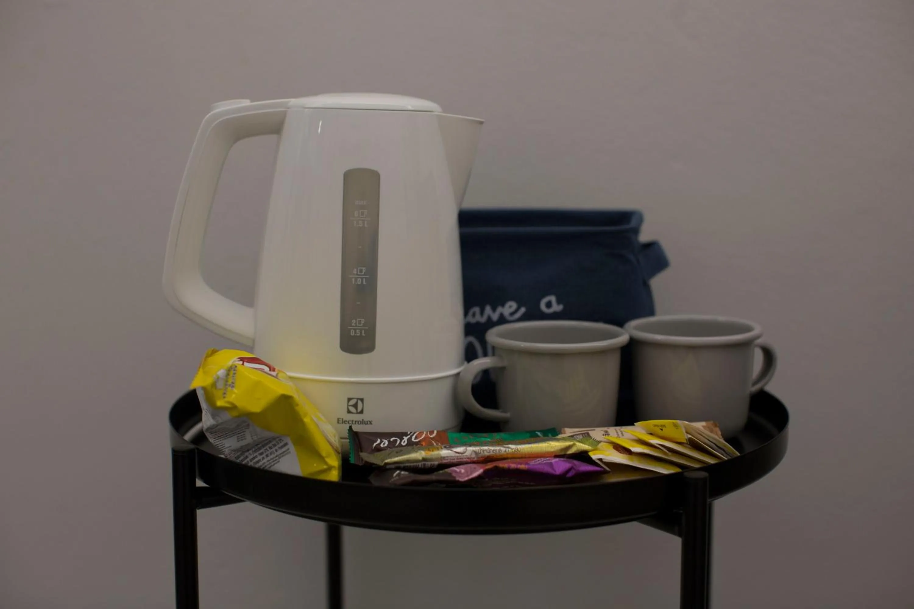 Coffee/tea facilities in Loft Series by Pak-Up