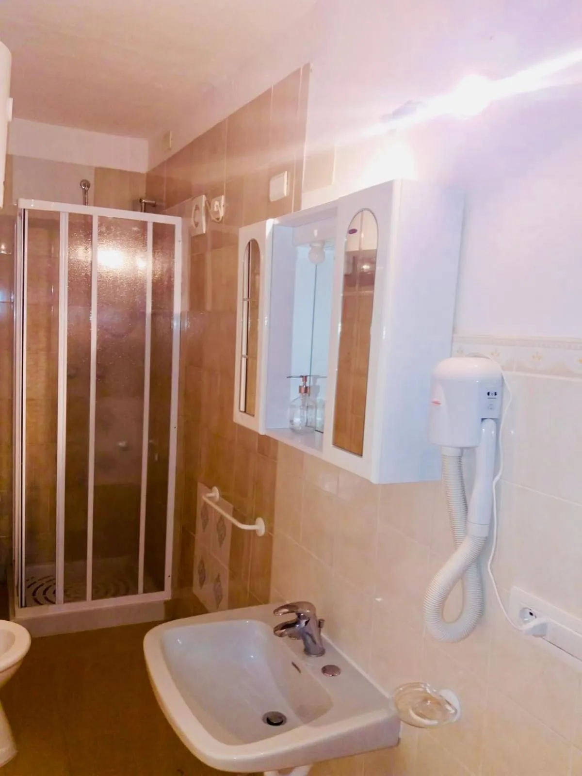 Shower in Il Terrazzino Iglesias