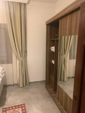 wardrobe in Orya Aparts