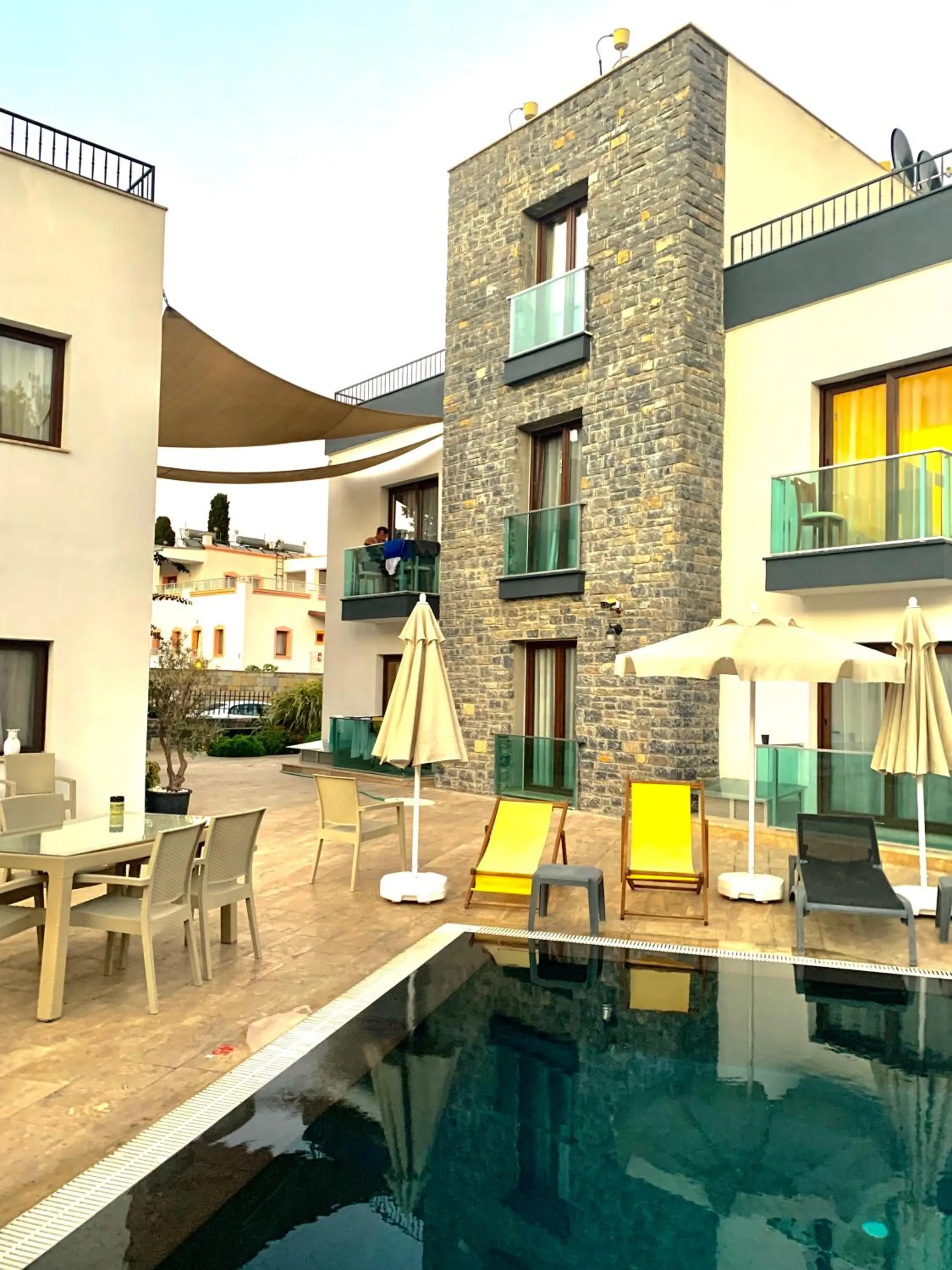 Property building in Orya Aparts