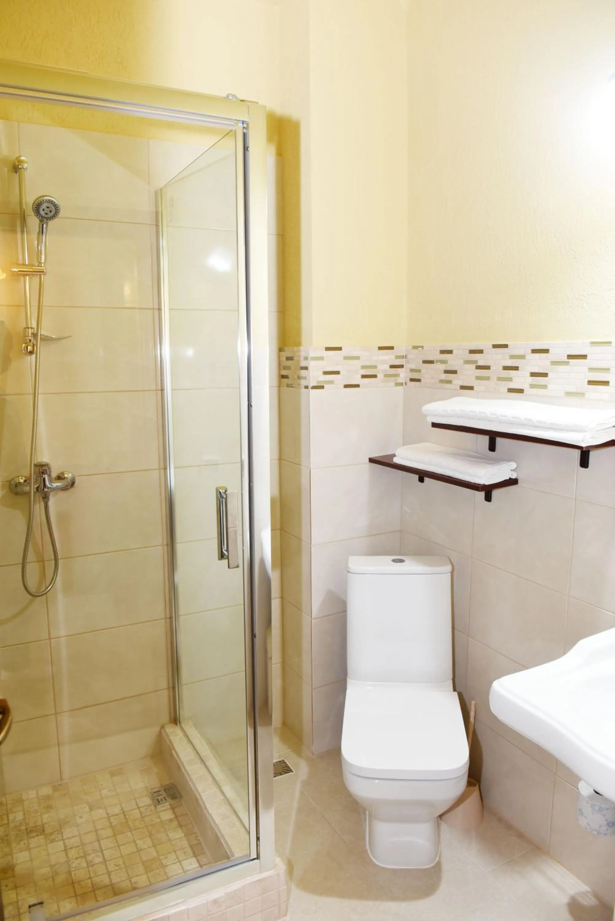 Bathroom in Hotel Gema