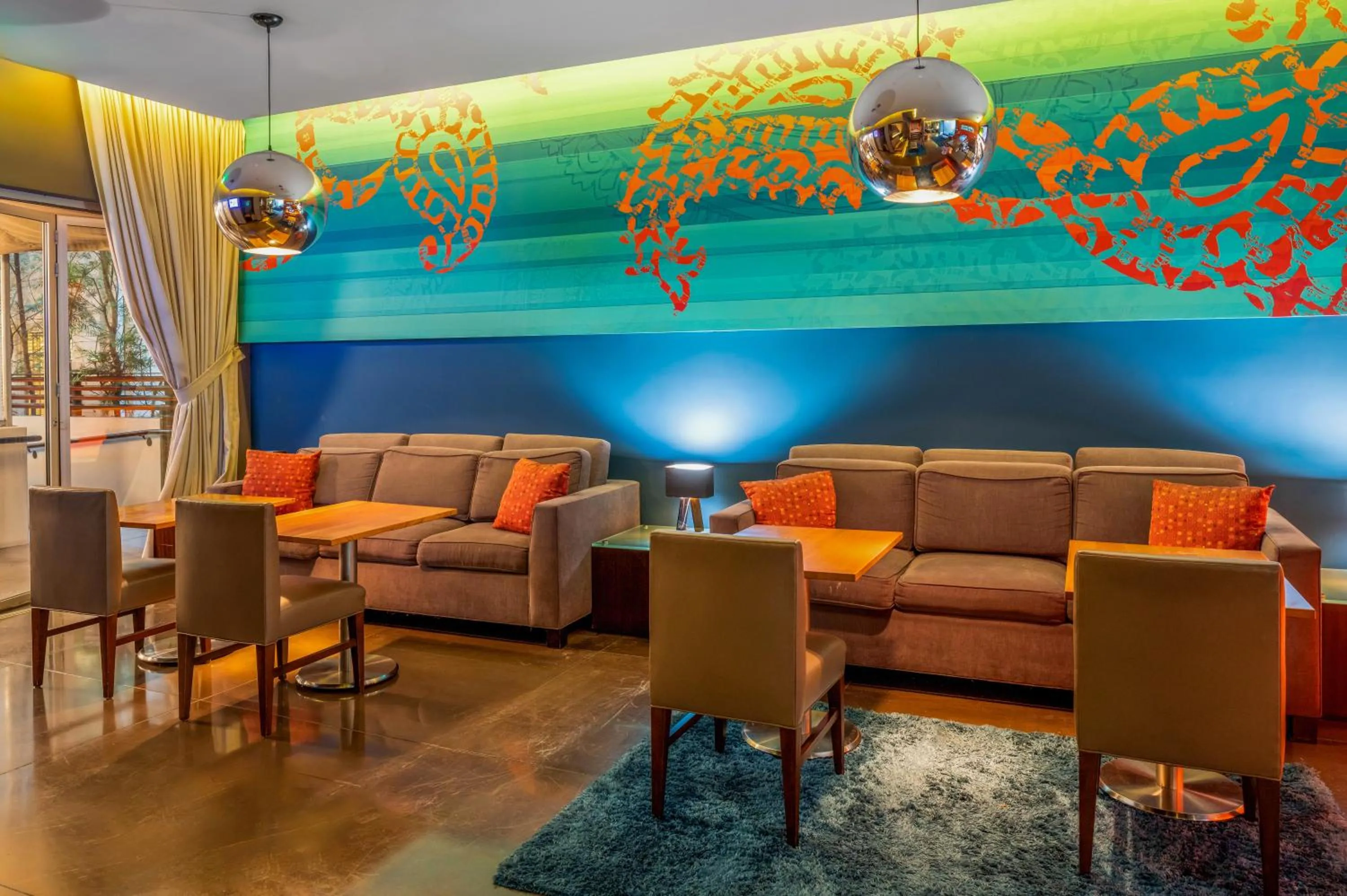 Lobby or reception in SIRTAJ – Beverly Hills