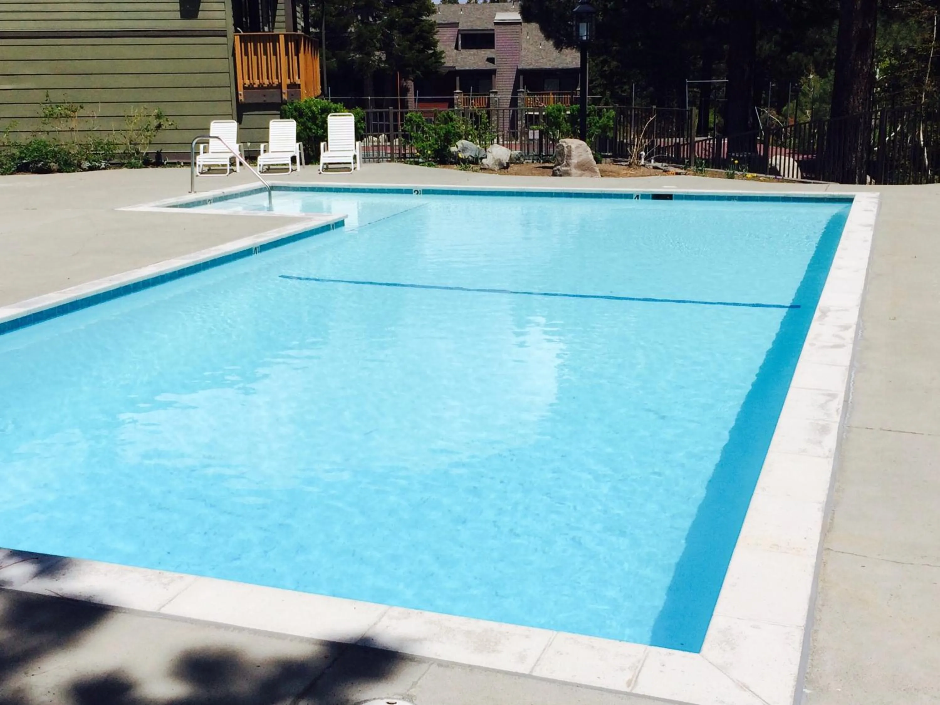 Swimming pool in Summit by 101 Great Escapes