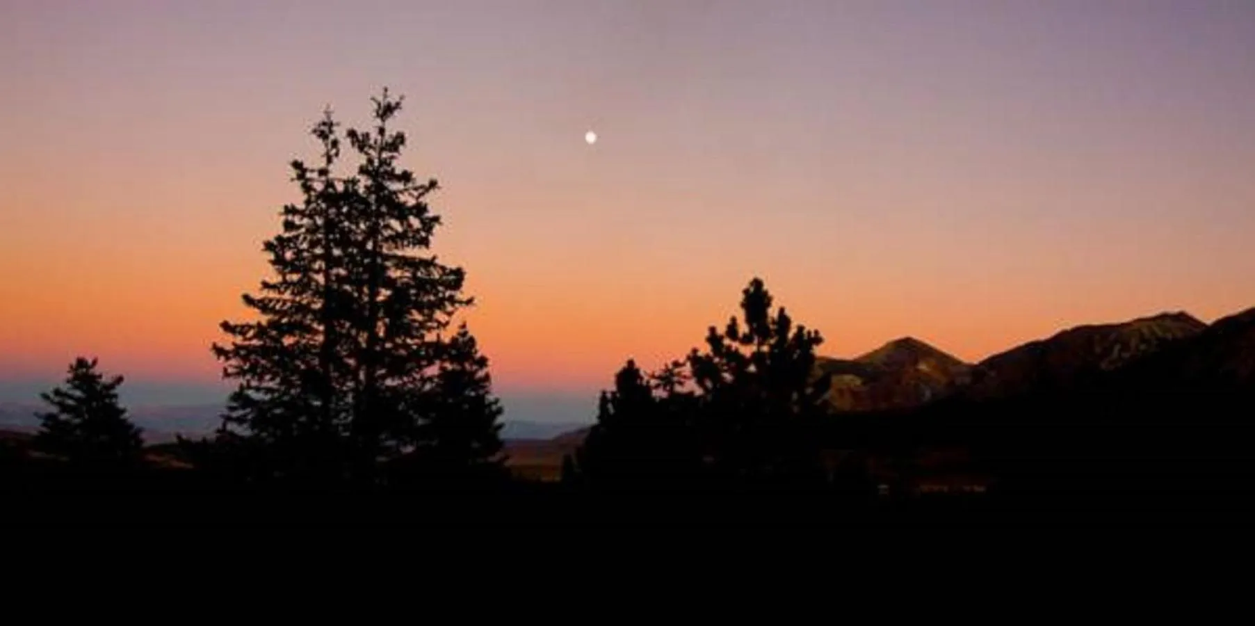 Mammoth Point by 101 Great Escapes