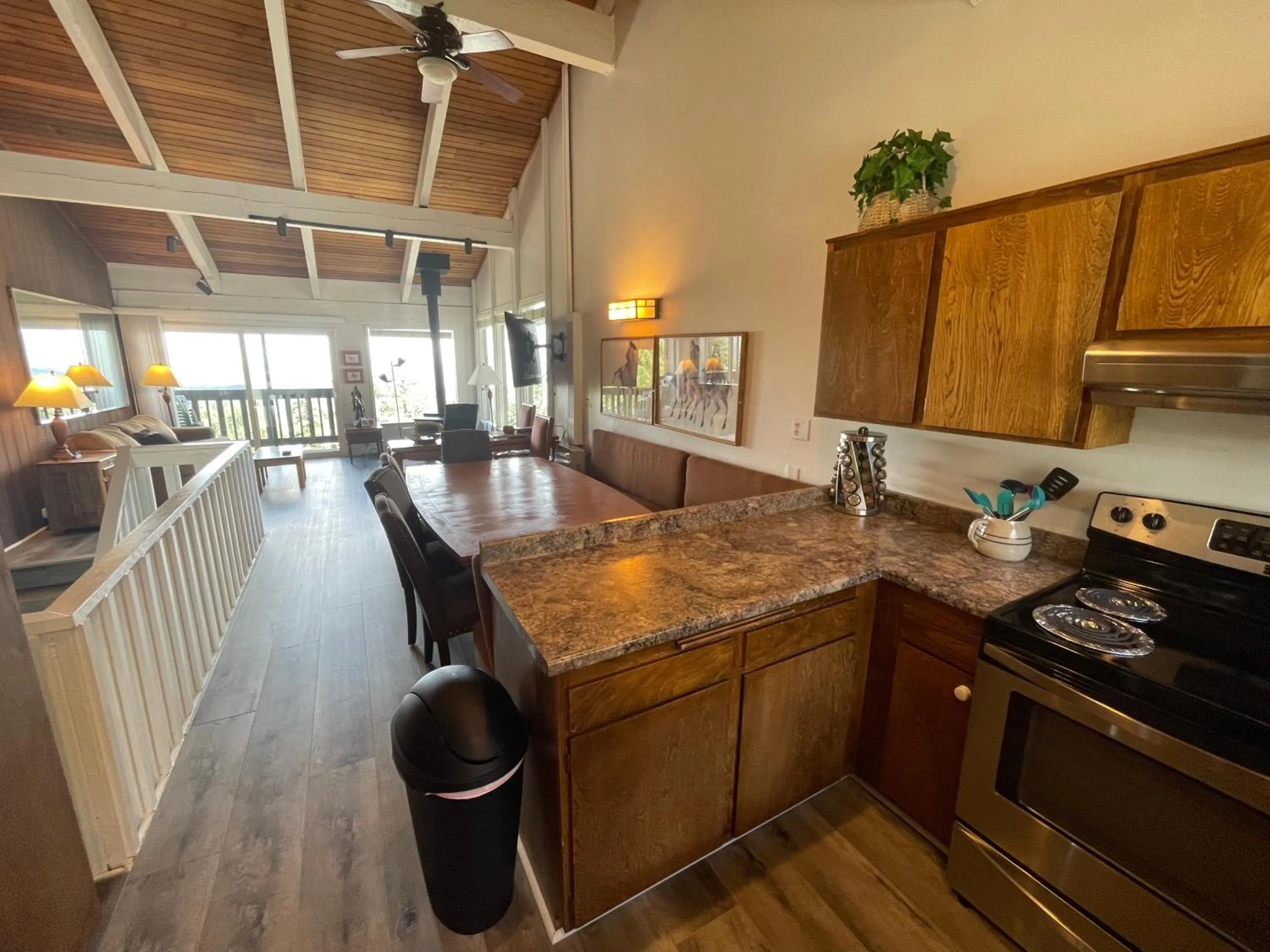 kitchen in Mammoth Point by 101 Great Escapes