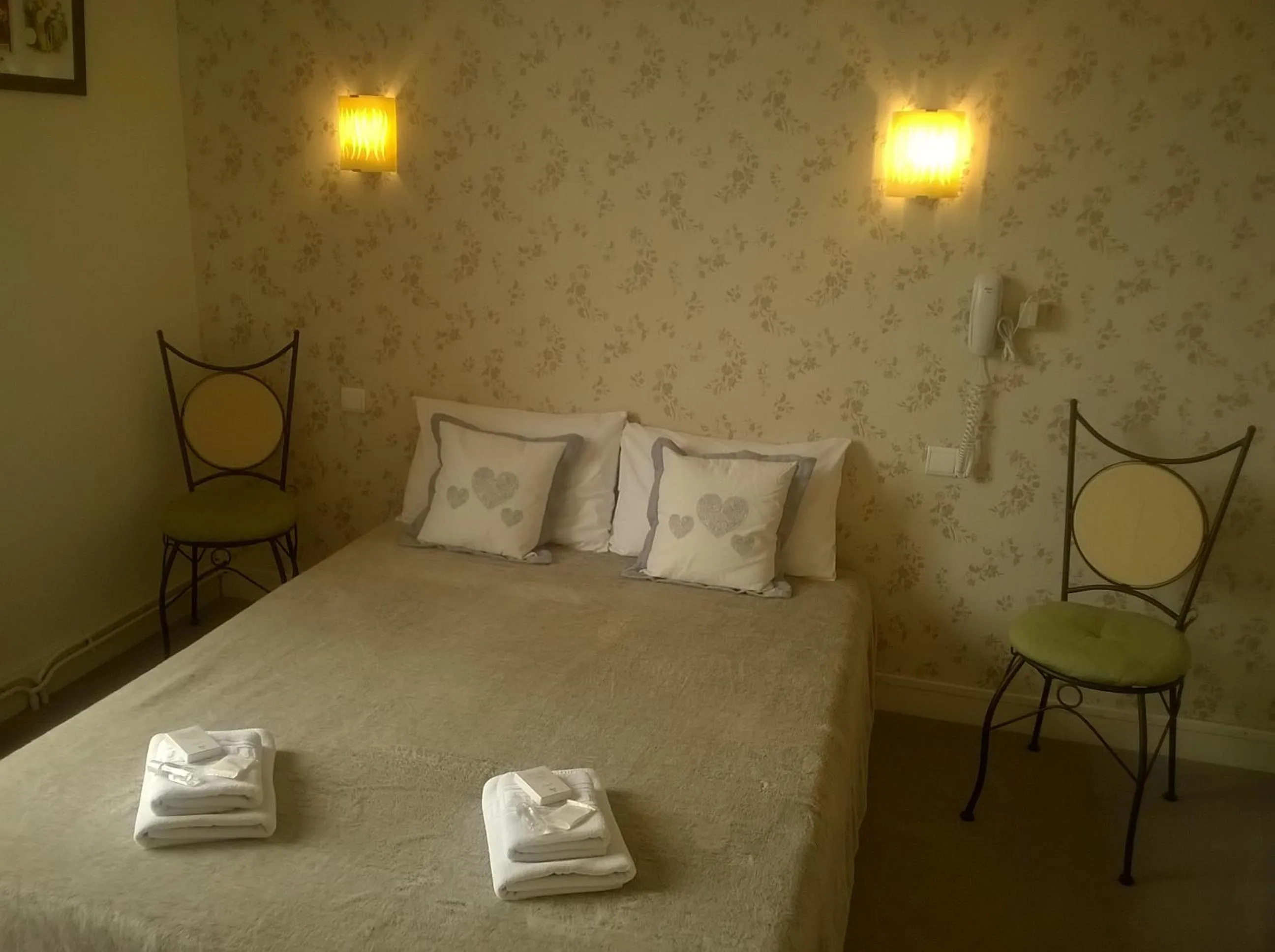 Bed in Hotel California