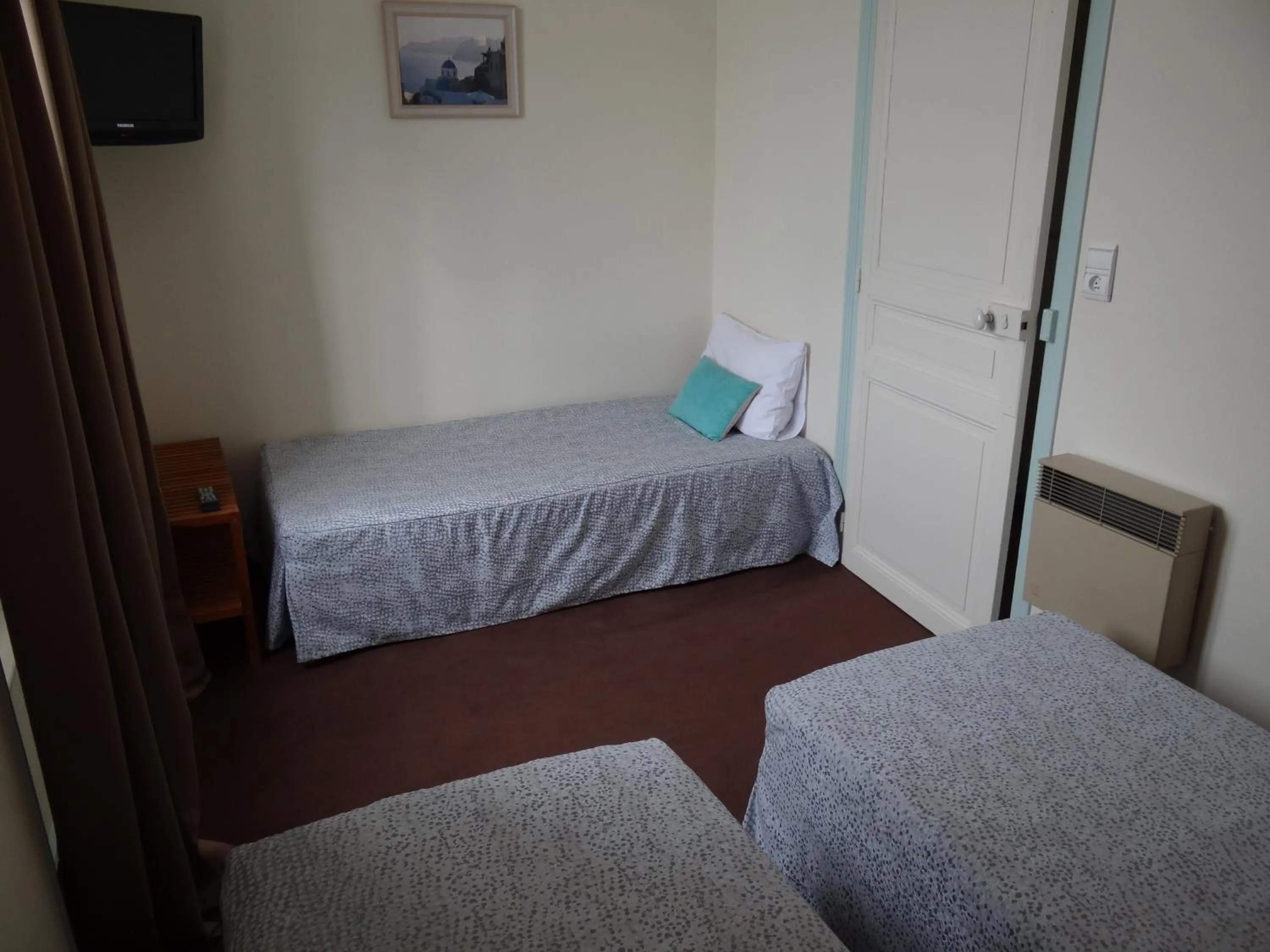 Bedroom, Bed in Hotel California