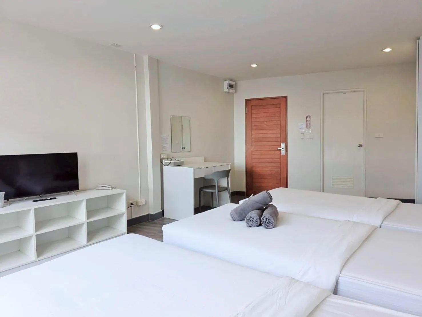 Bed in Ma Non Nont Hotel & Apartment