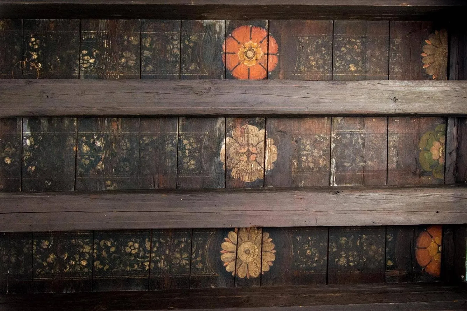 Decorative detail in Hôtel De La Couronne