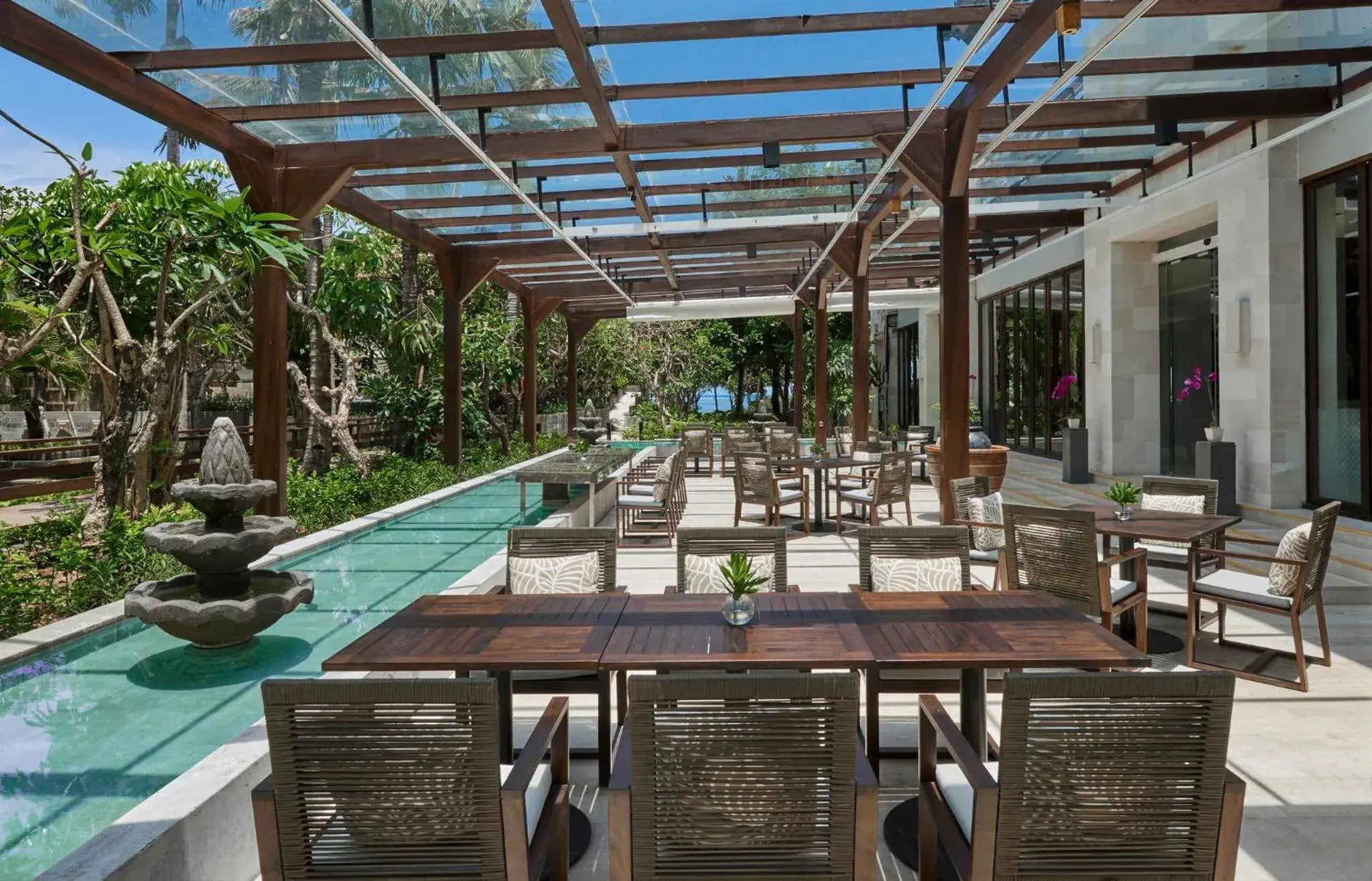 Restaurant/Places to Eat in InterContinental Bali Sanur Resort, an IHG Hotel