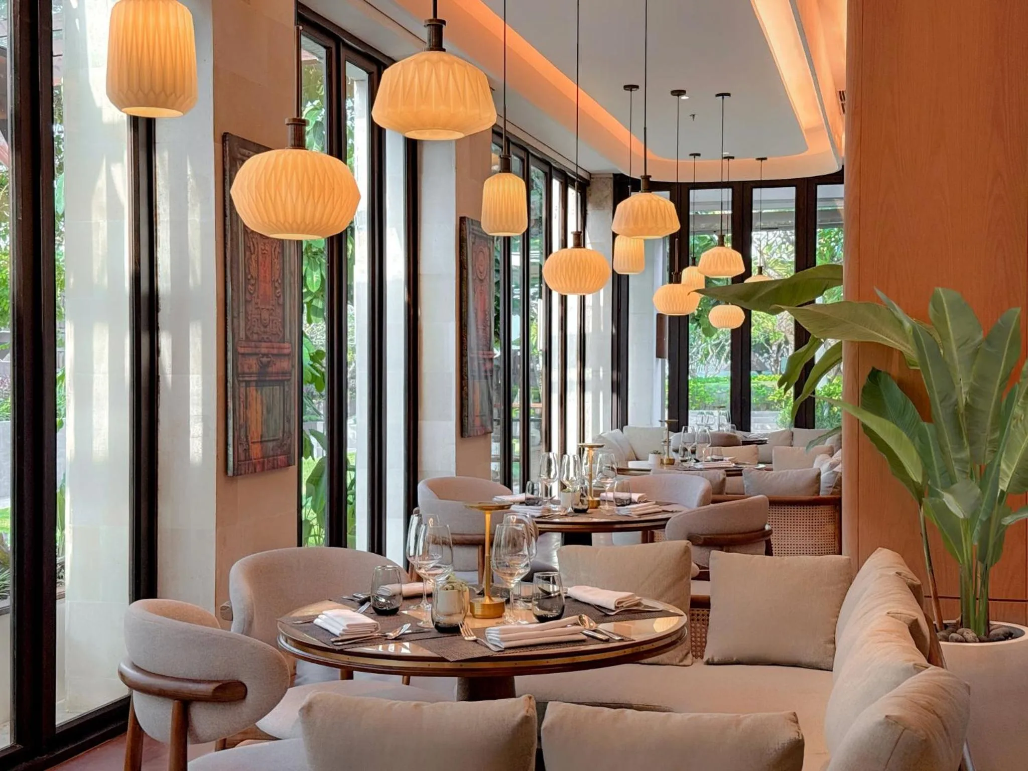 Restaurant/places to eat in InterContinental Bali Sanur Resort by IHG