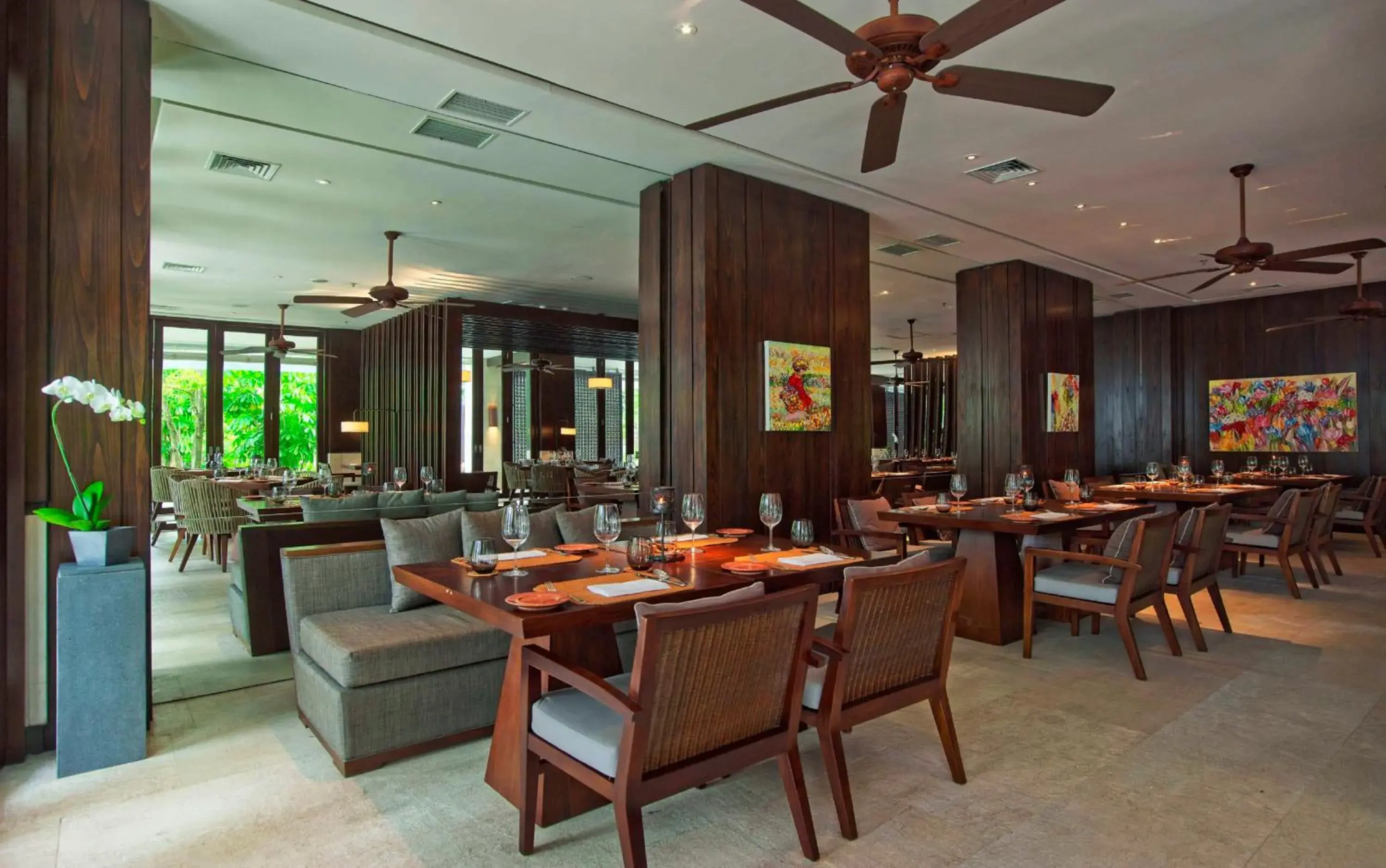 Restaurant/Places to Eat in InterContinental Bali Sanur Resort, an IHG Hotel