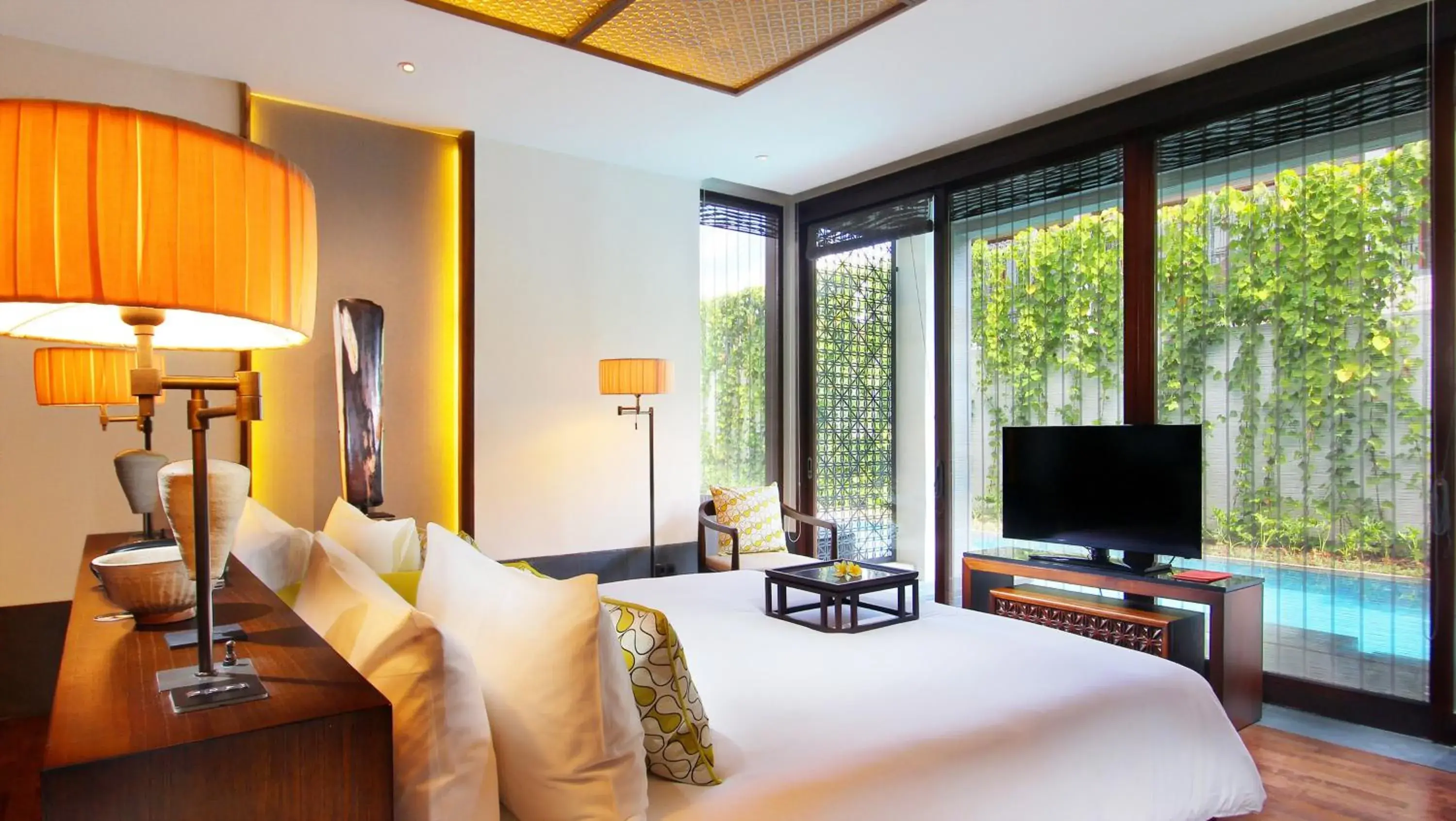 Photo of the whole room, TV/Entertainment Center in InterContinental Bali Sanur Resort, an IHG Hotel