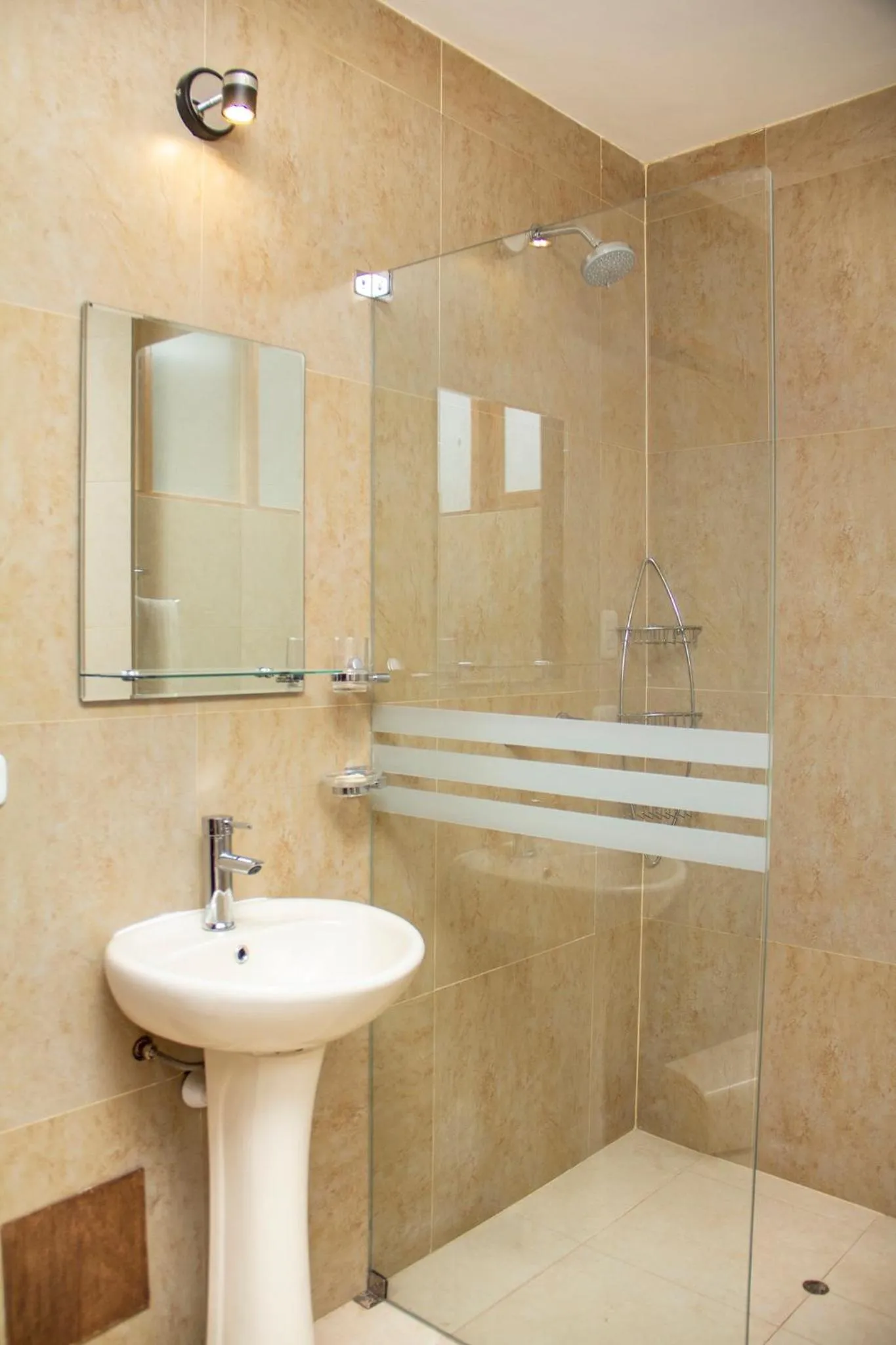 Shower in Allin Illary Eco Hospedaje