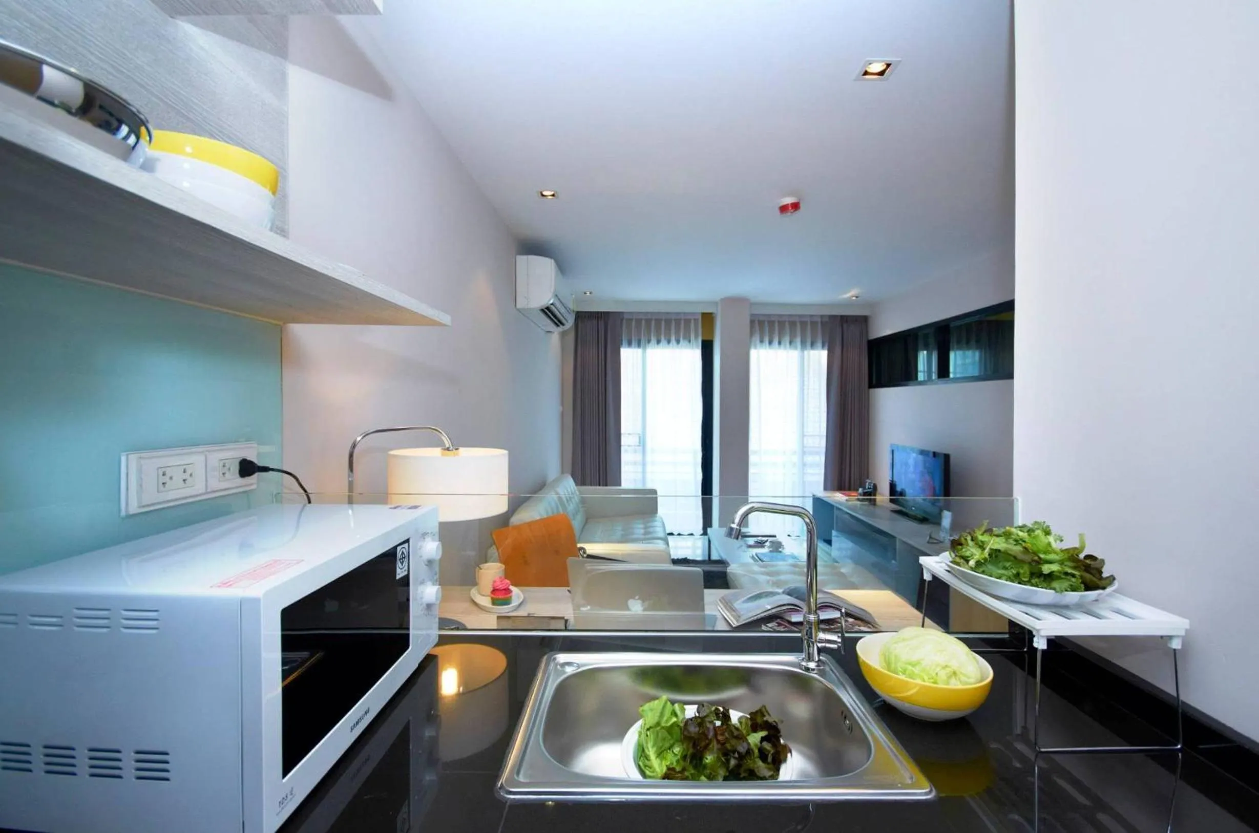 Kitchen or kitchenette in The Present Sathorn