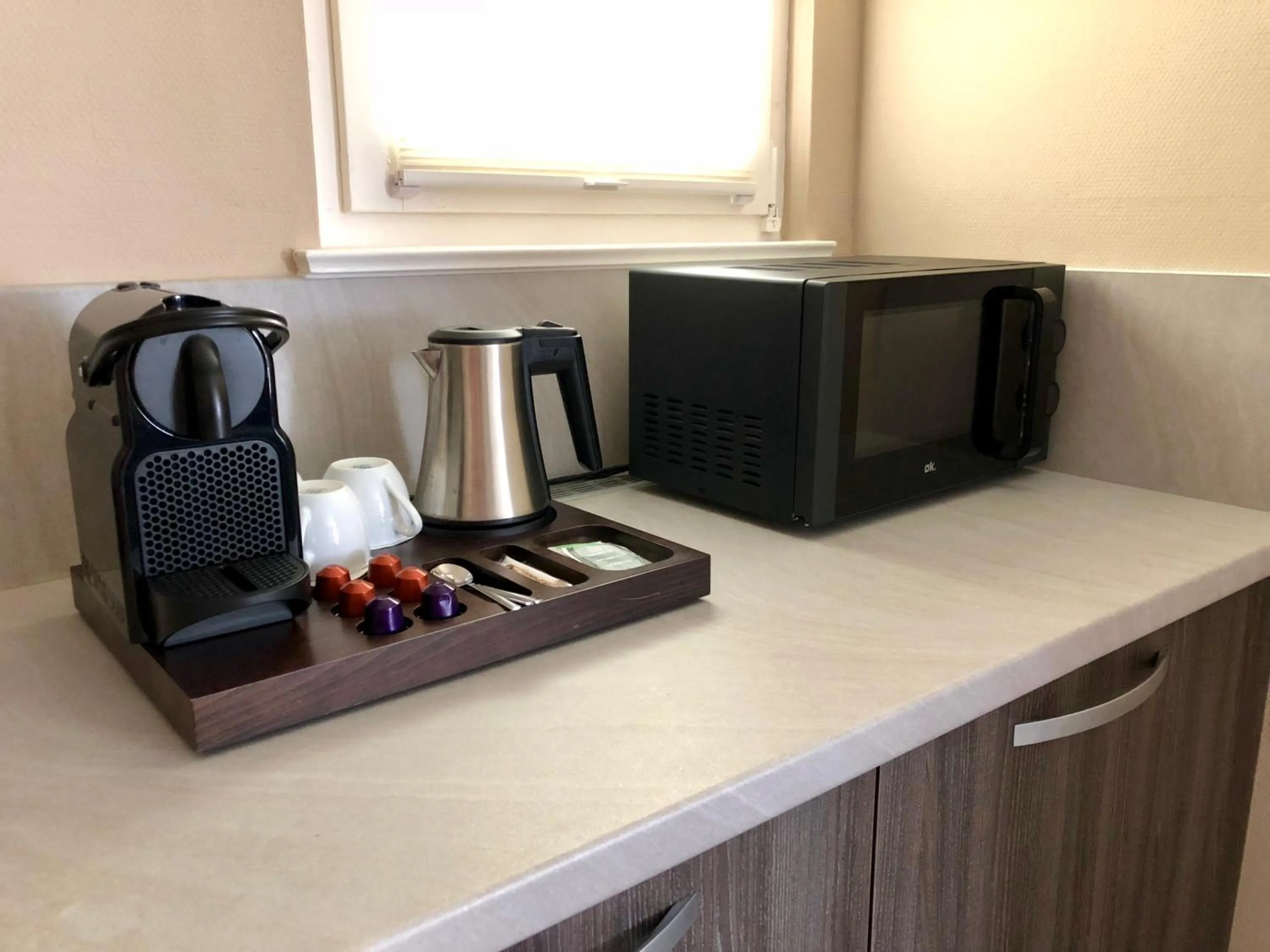Coffee/tea facilities in Hotel Restaurant Le Maréchal - Teritoria