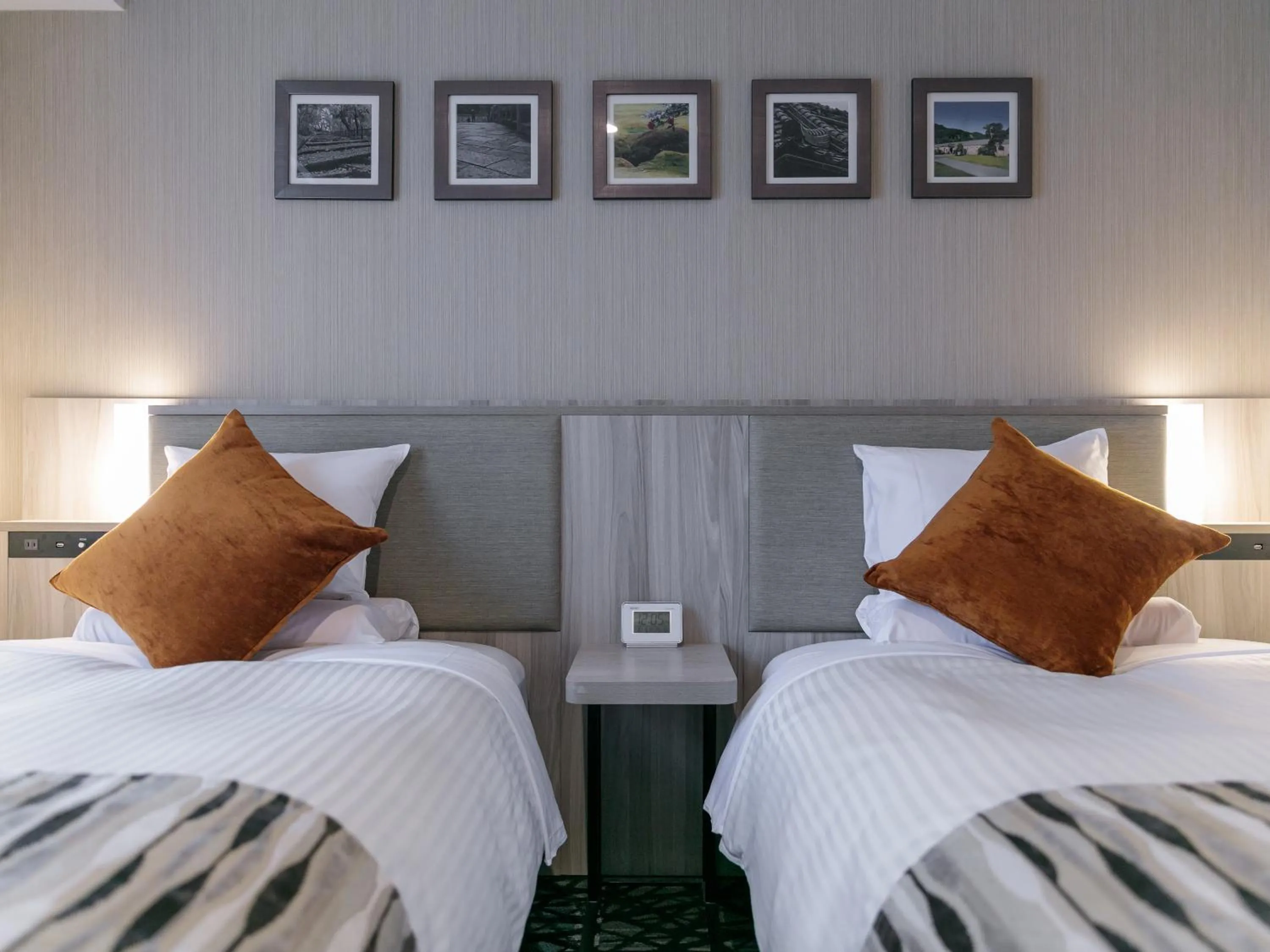 Bed in Hotel Mystays Kagoshima Tenmonkan Annex