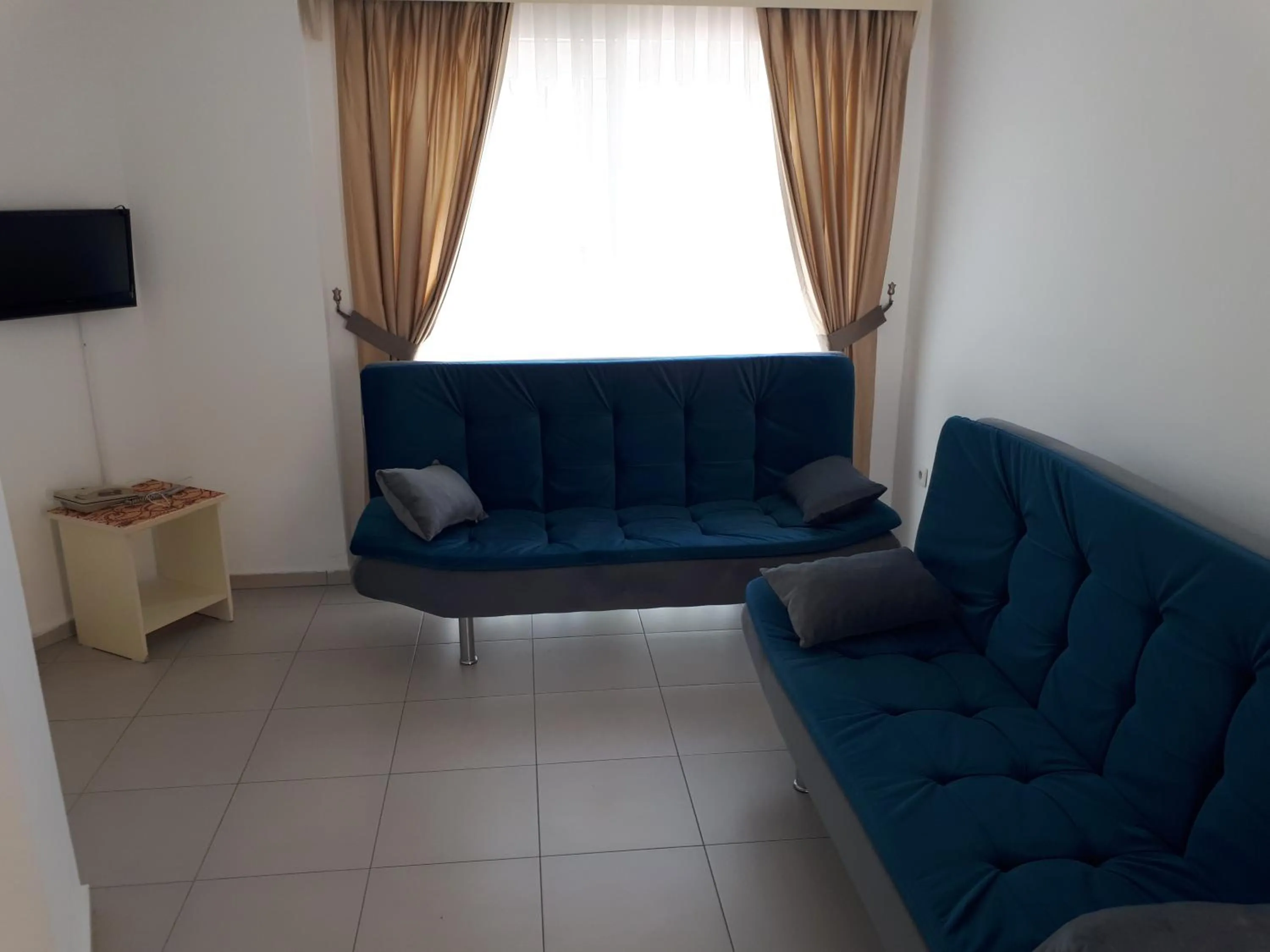 Paradise Apart Hotel