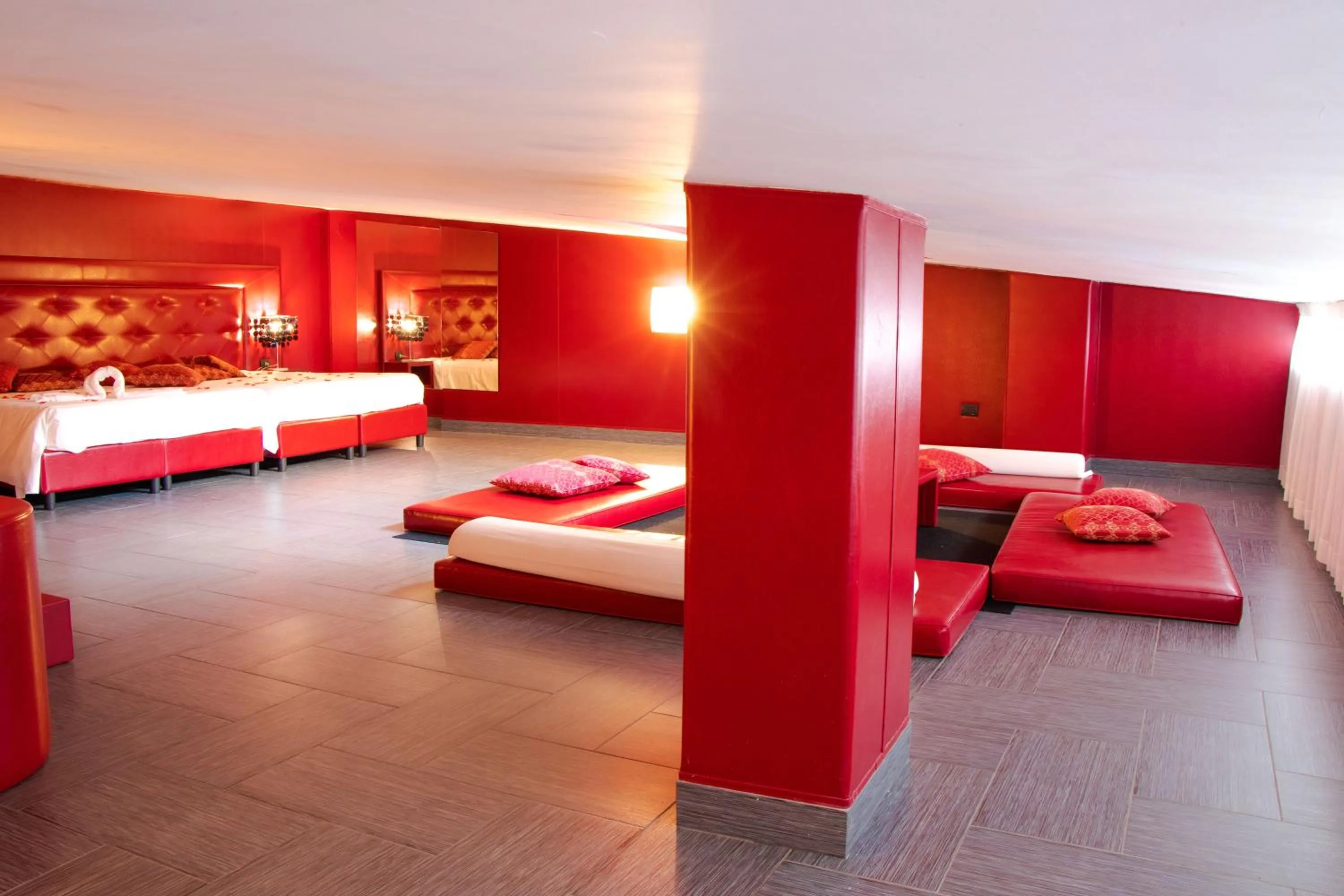 Bed in Hotel Masaniello Luxury