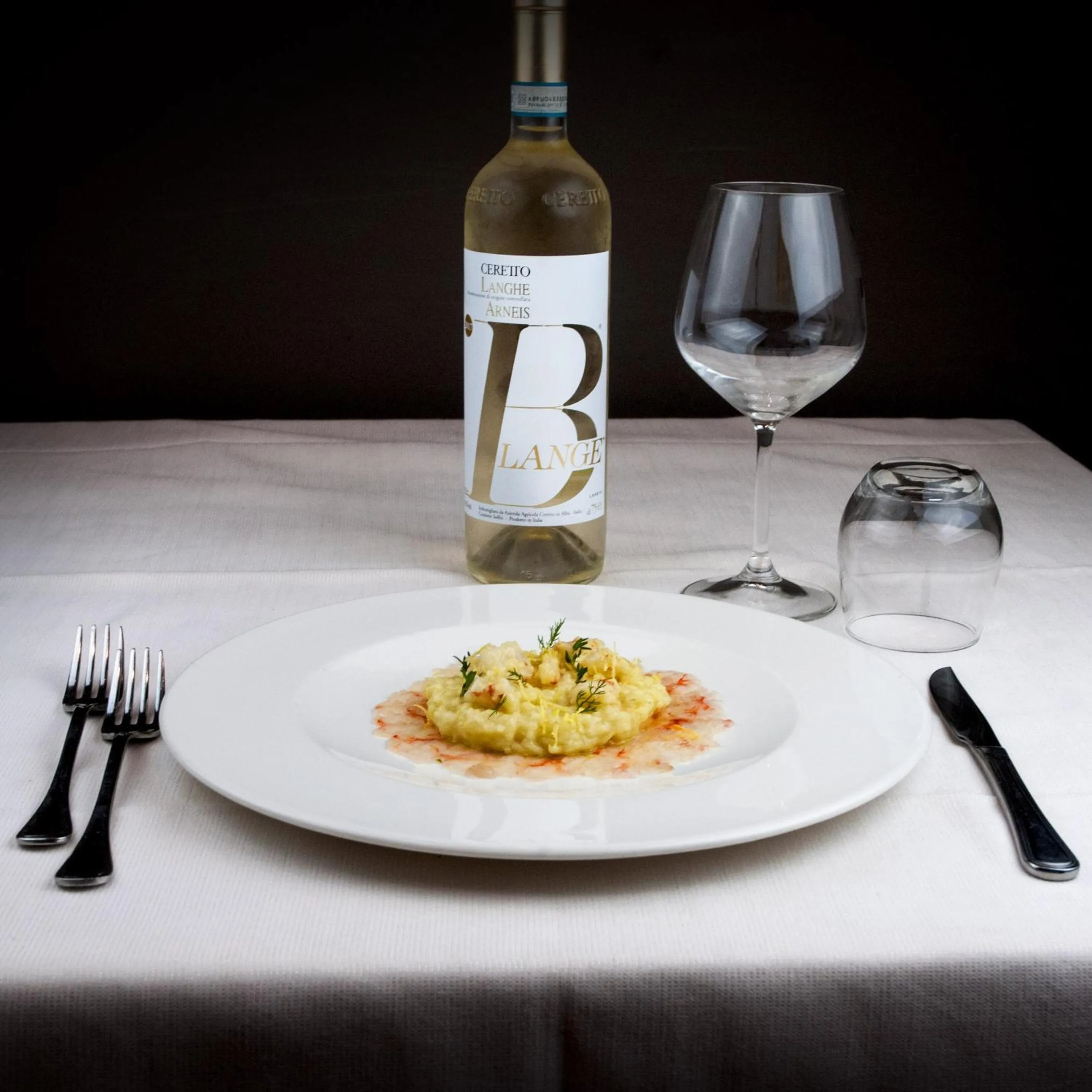 Restaurant/places to eat in Hotel Masaniello Luxury