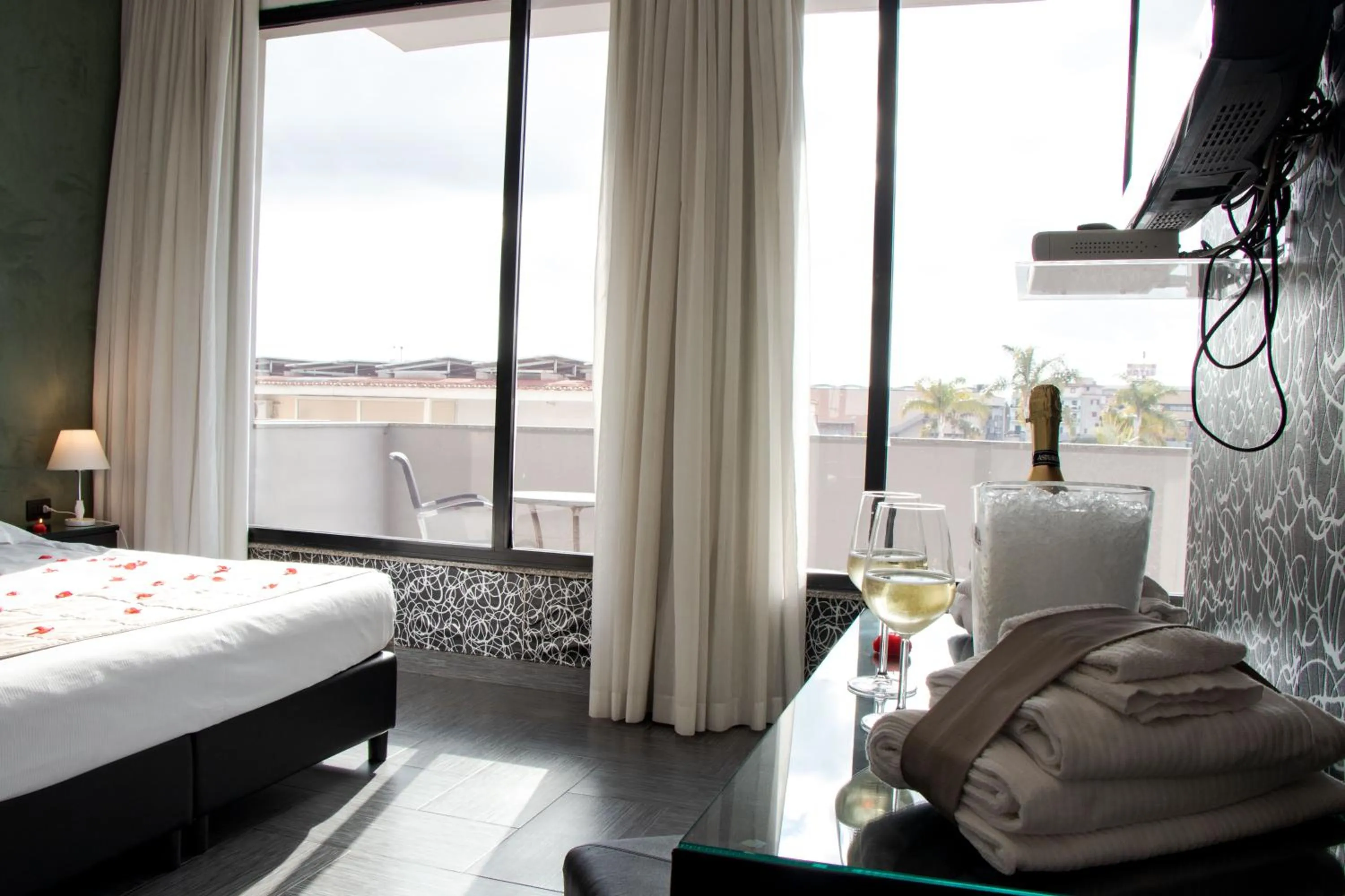 Bed in Hotel Masaniello Luxury