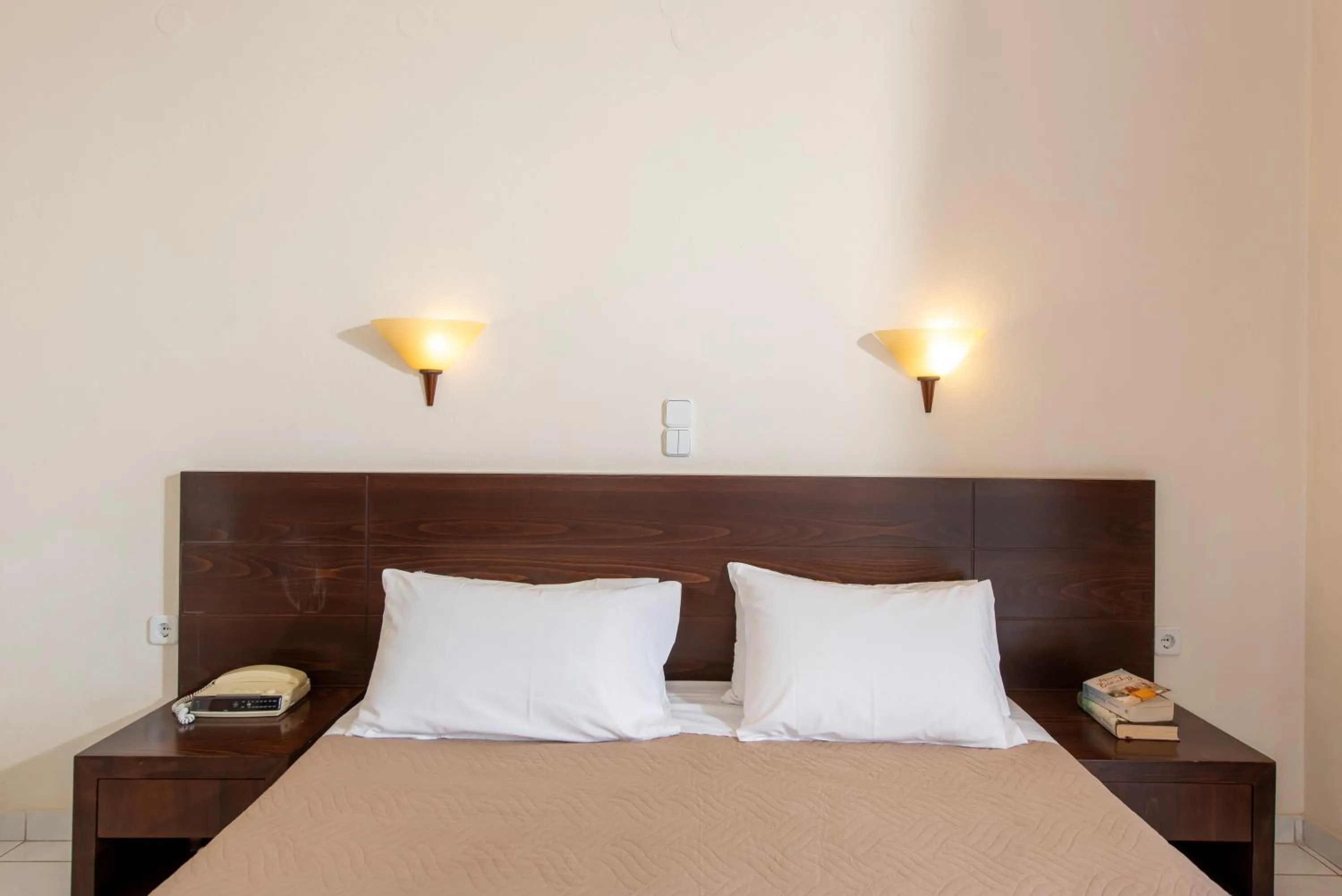 Bed in Eurohotel Theo Hotel