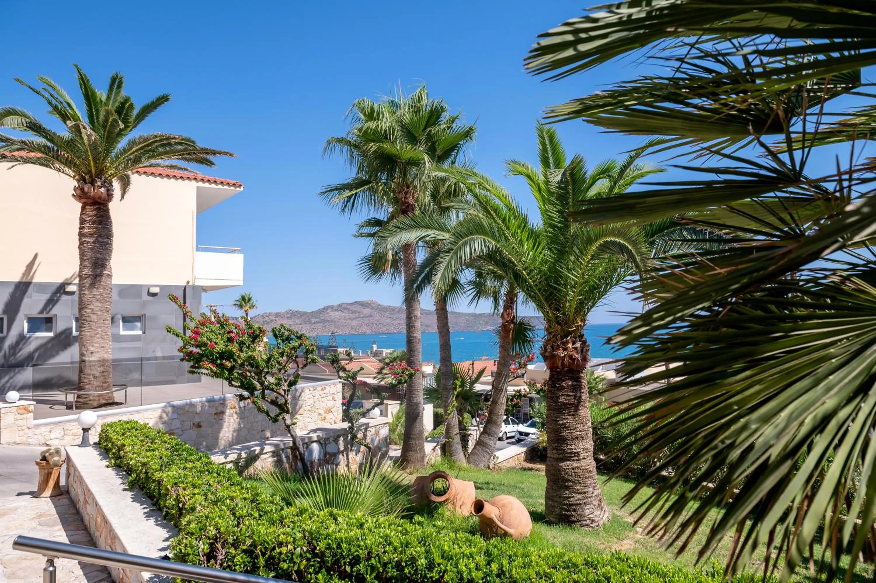 Garden in Eurohotel Theo Hotel